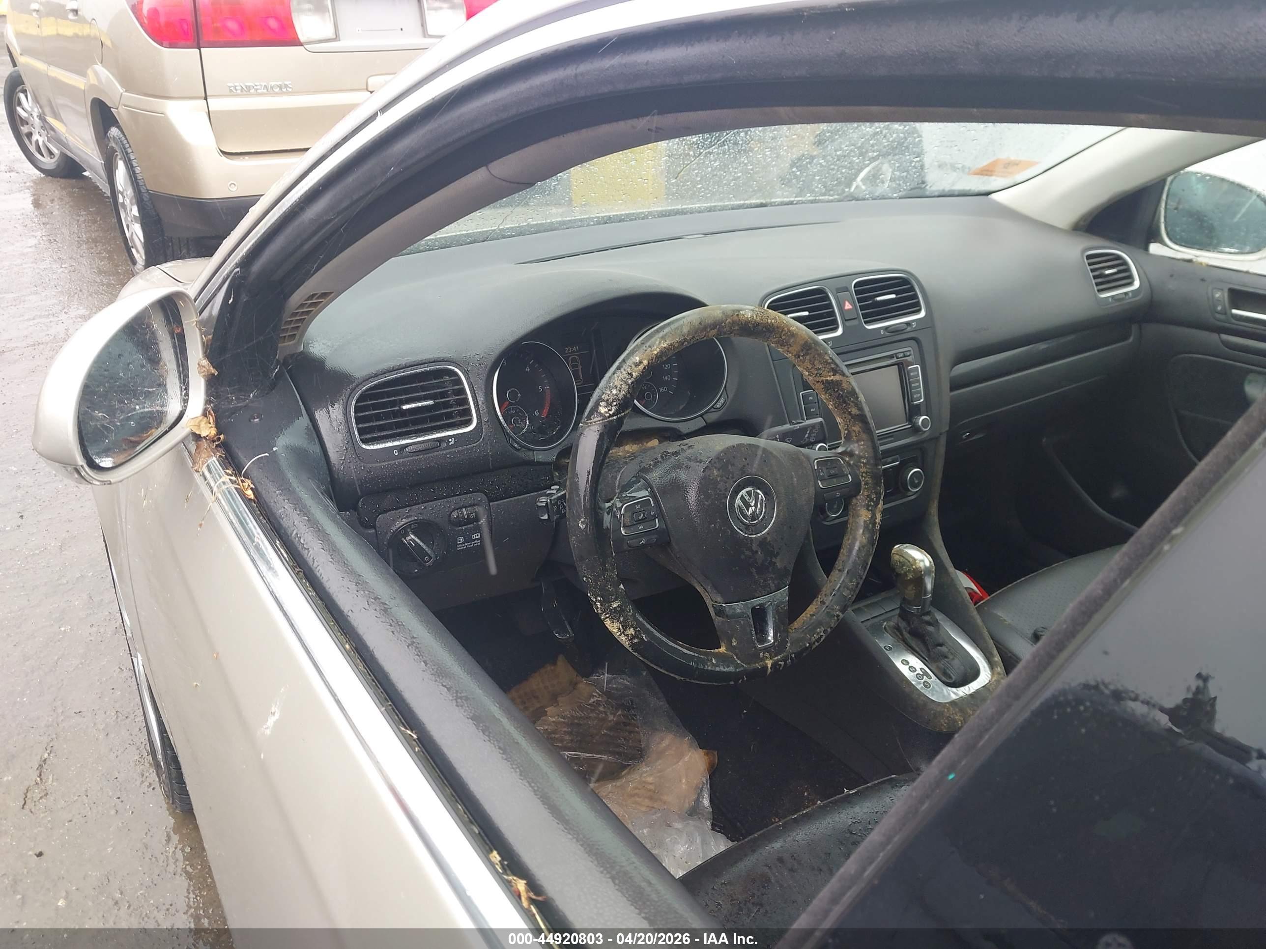 VOLKSWAGEN JETTA image 7