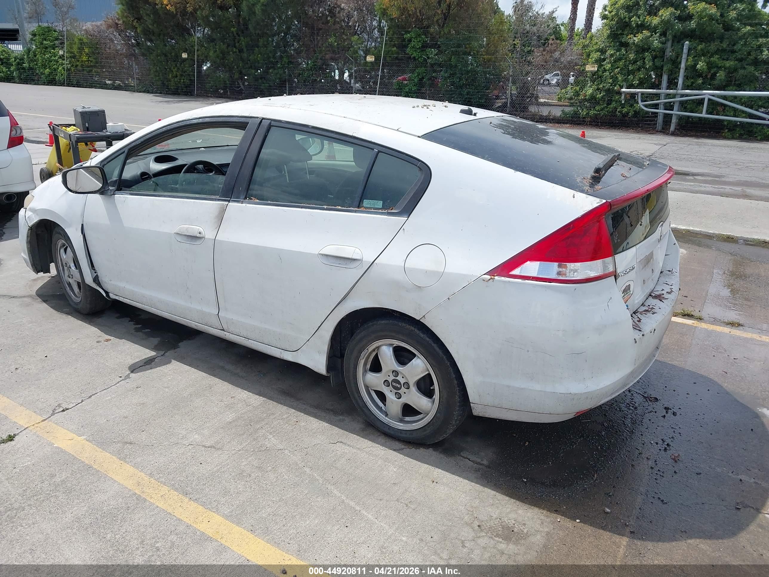 HONDA INSIGHT image 3