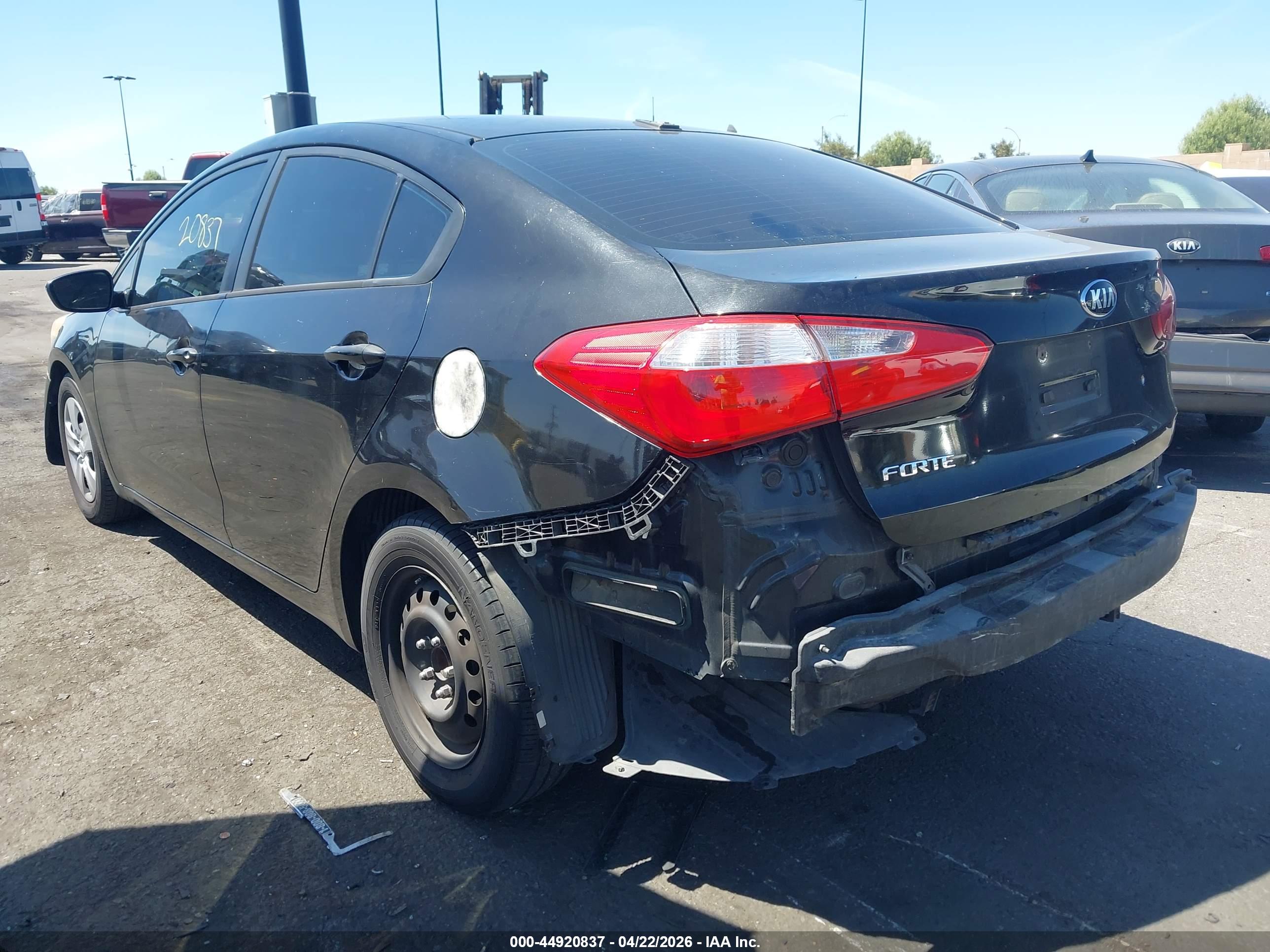 KIA FORTE image 3