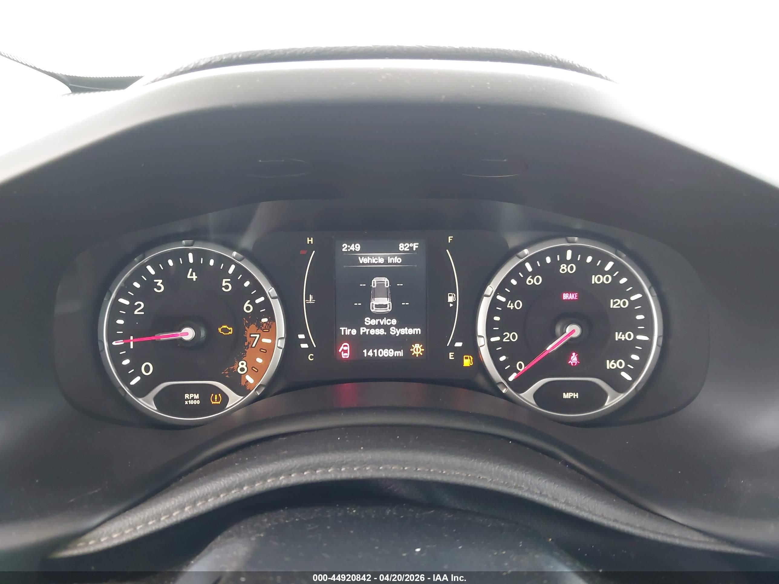 JEEP RENEGADE image 7