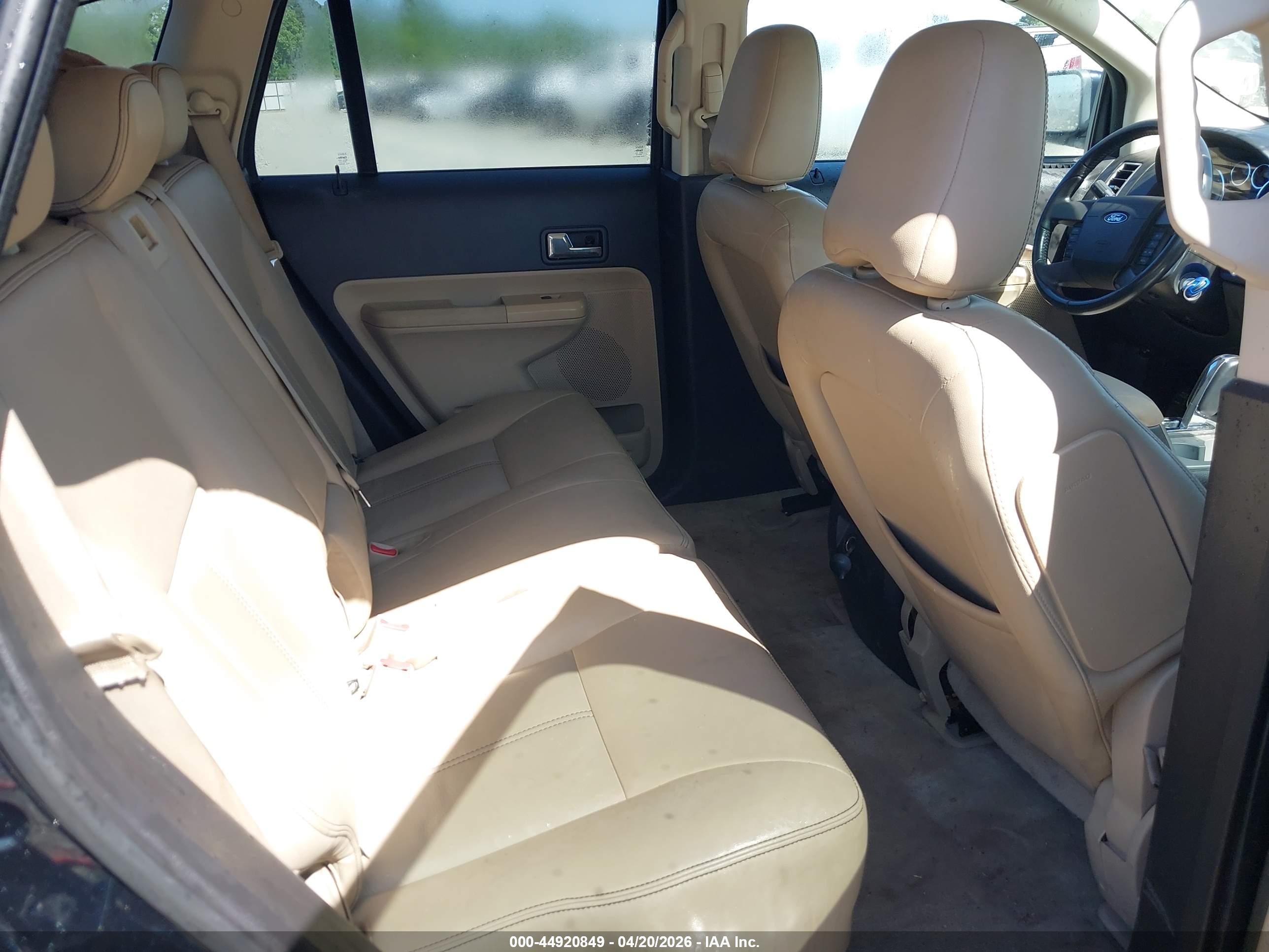 FORD EDGE image 8