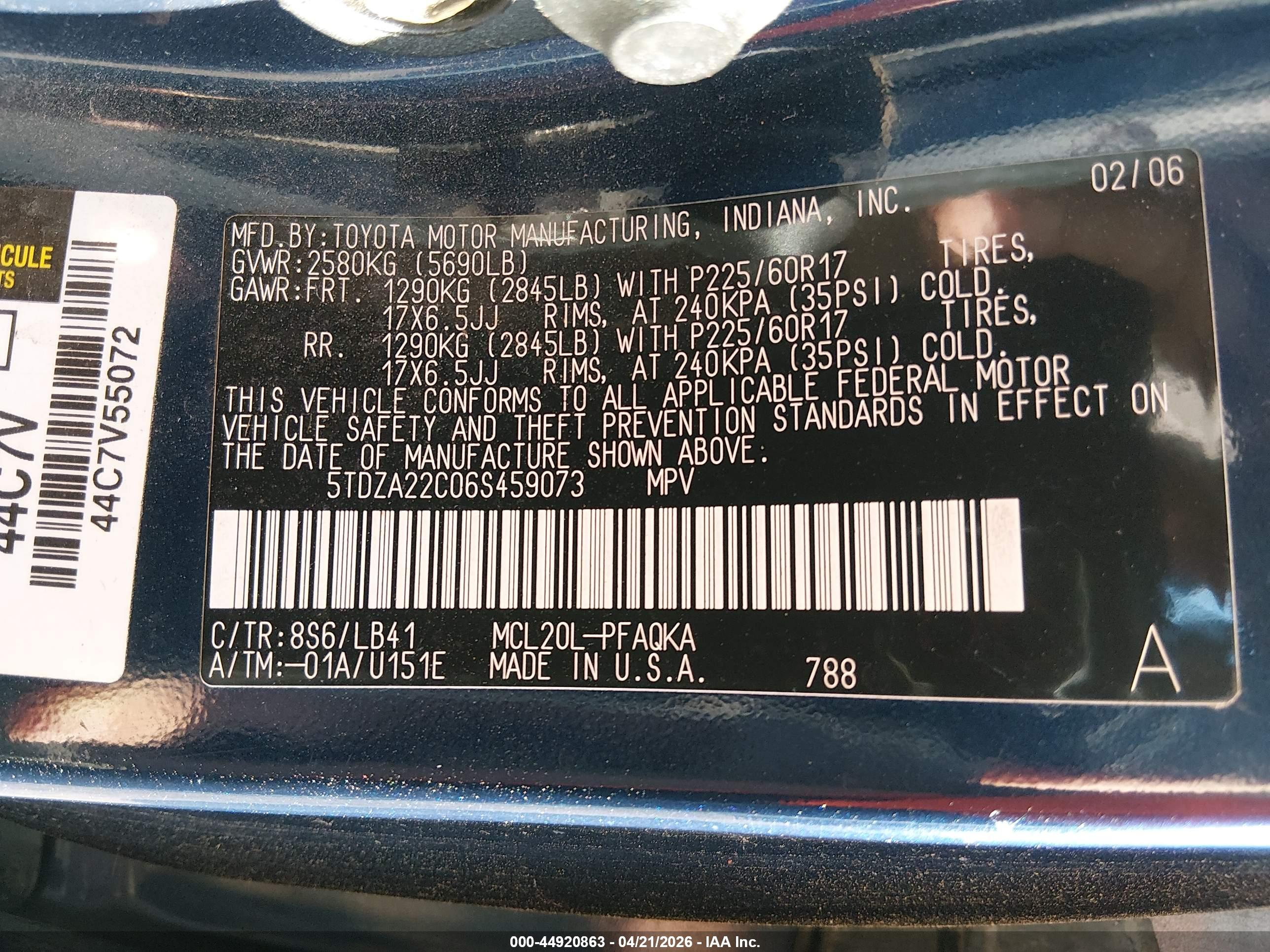TOYOTA SIENNA image 9