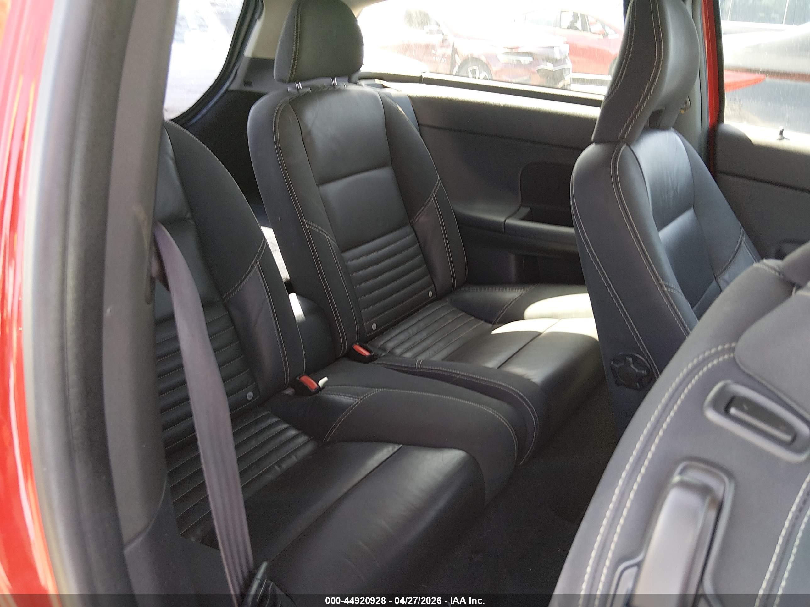 VOLVO C30 image 8