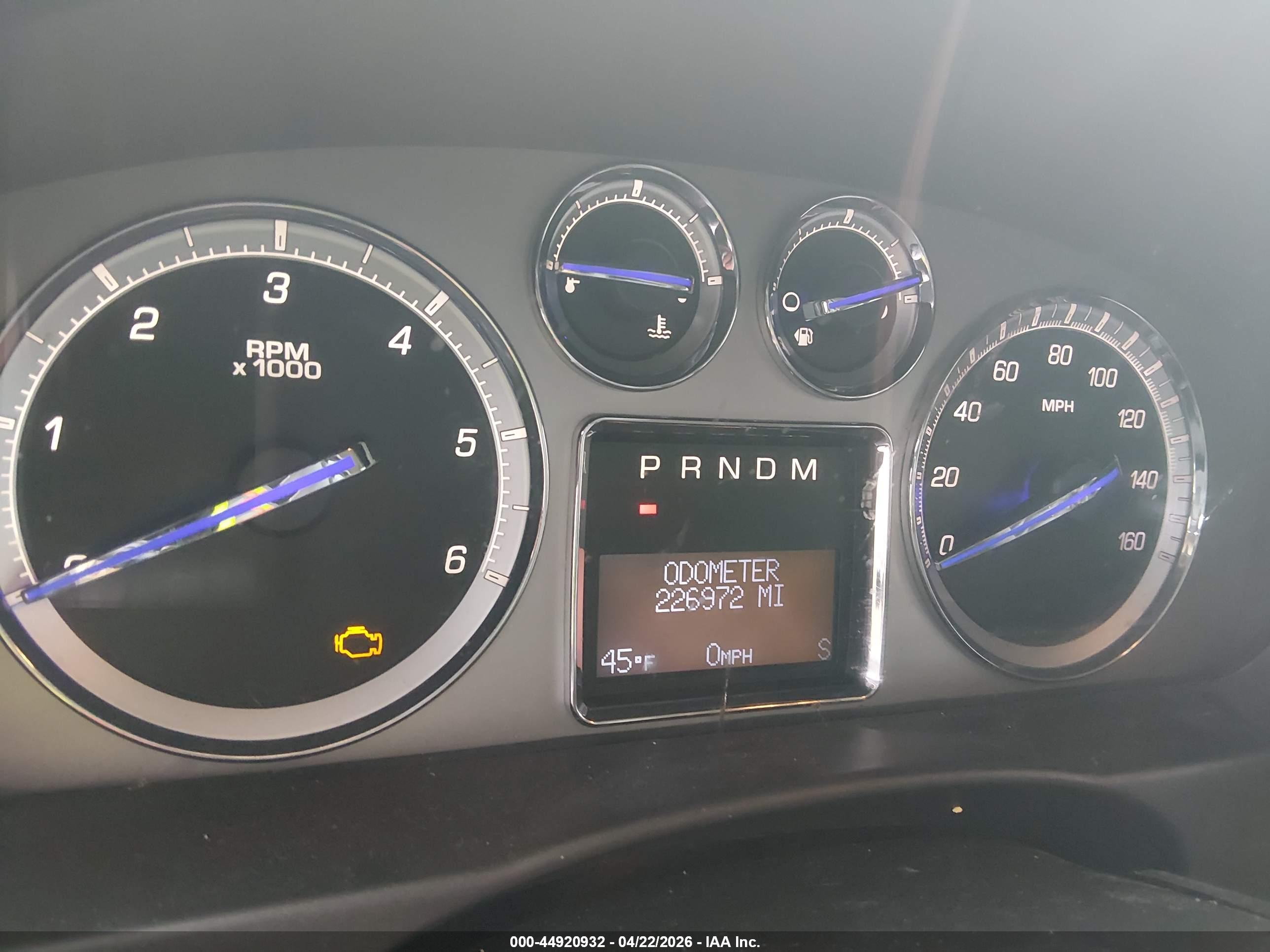 CADILLAC ESCALADE image 7