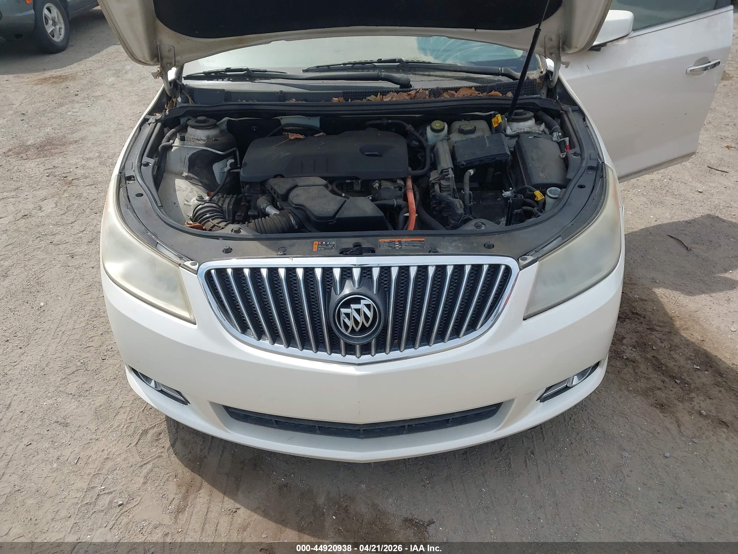 BUICK LACROSSE image 10