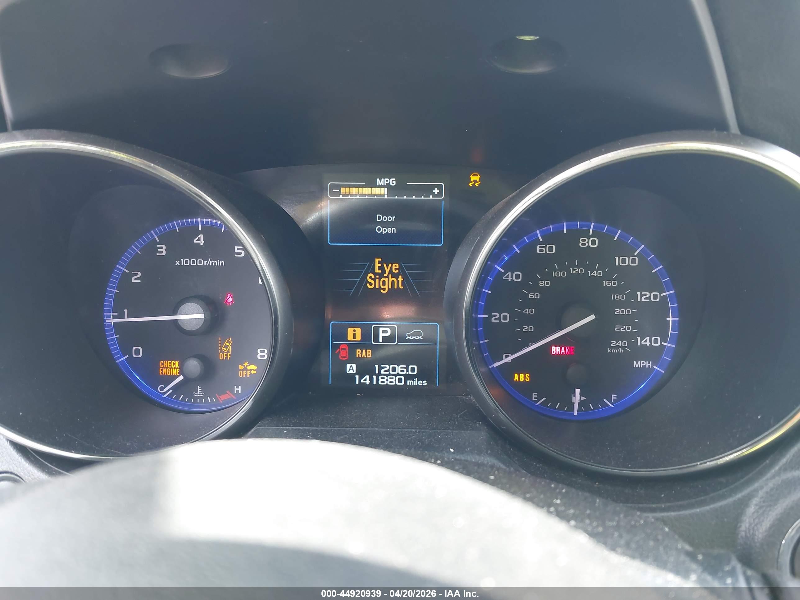 SUBARU OUTBACK image 7