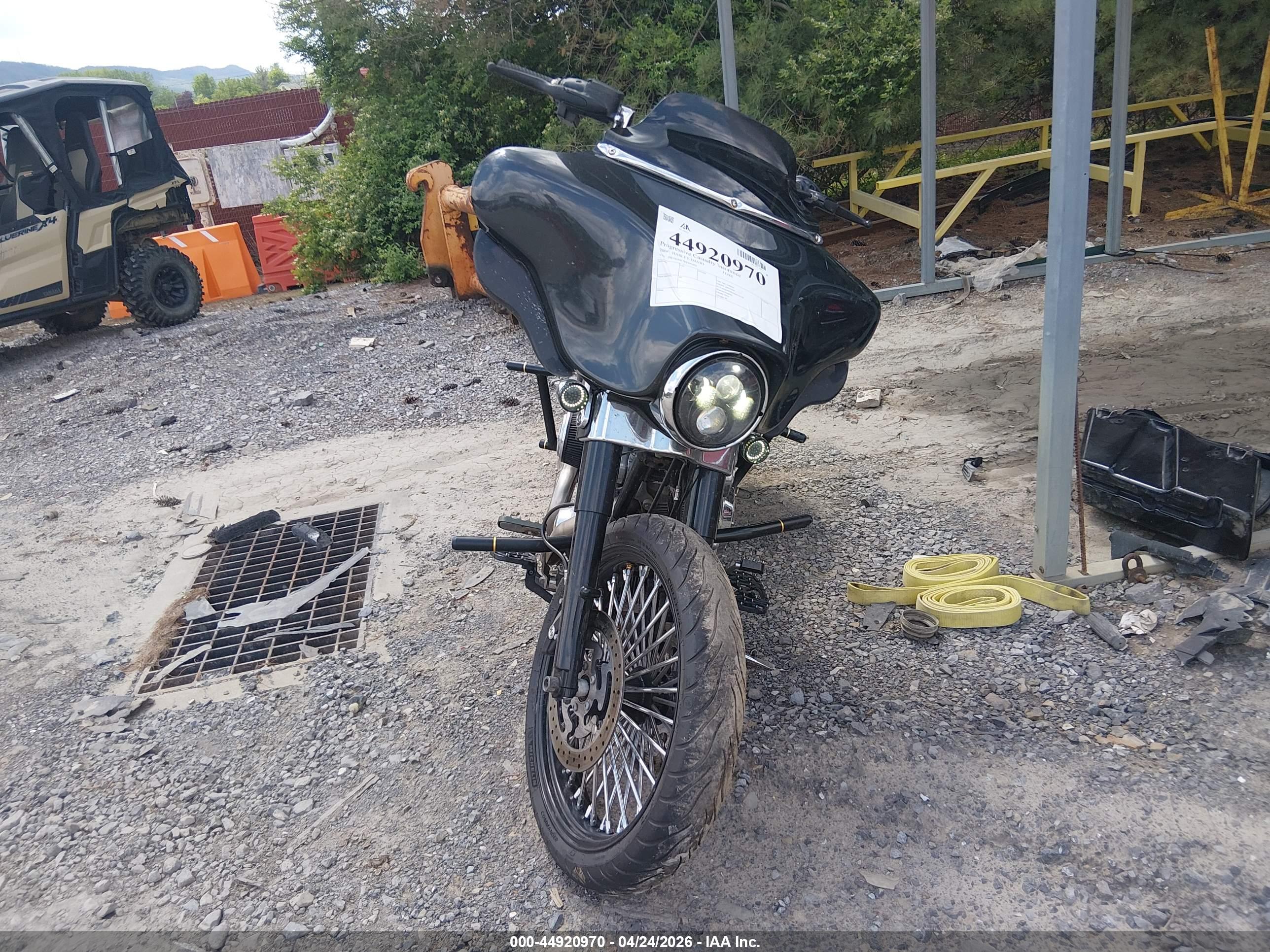 HARLEY-DAVIDSON FLHX image 5