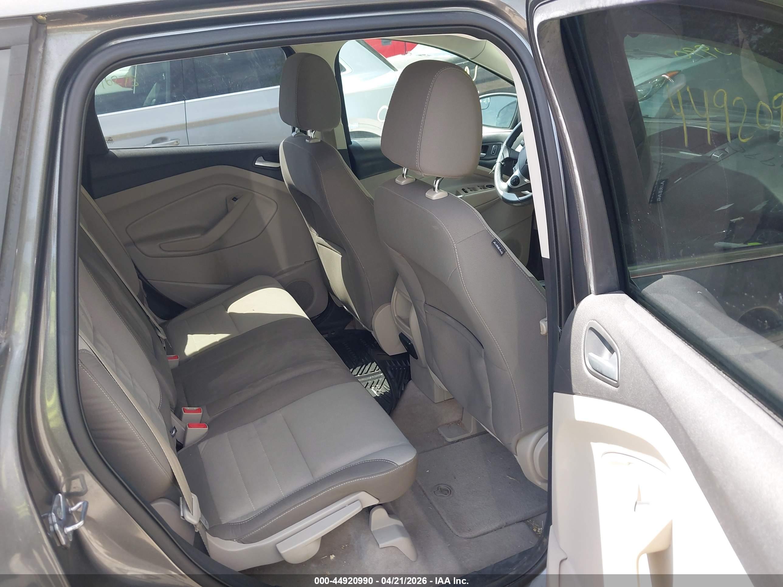 FORD ESCAPE image 8