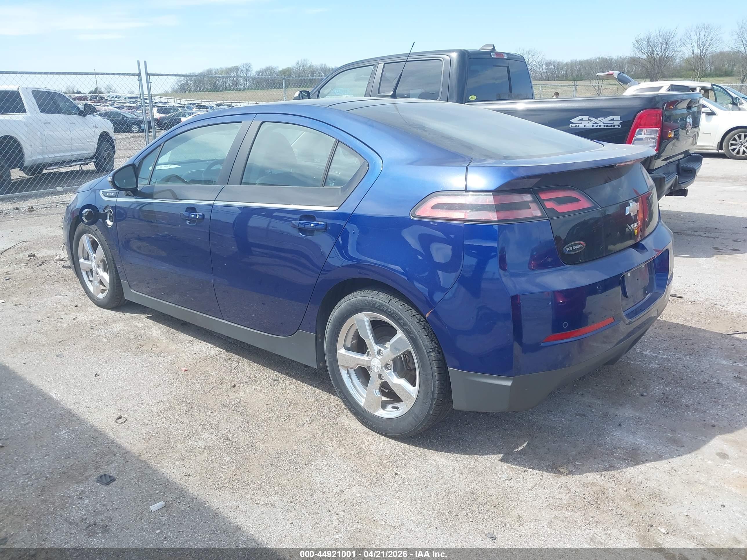 CHEVROLET VOLT image 3