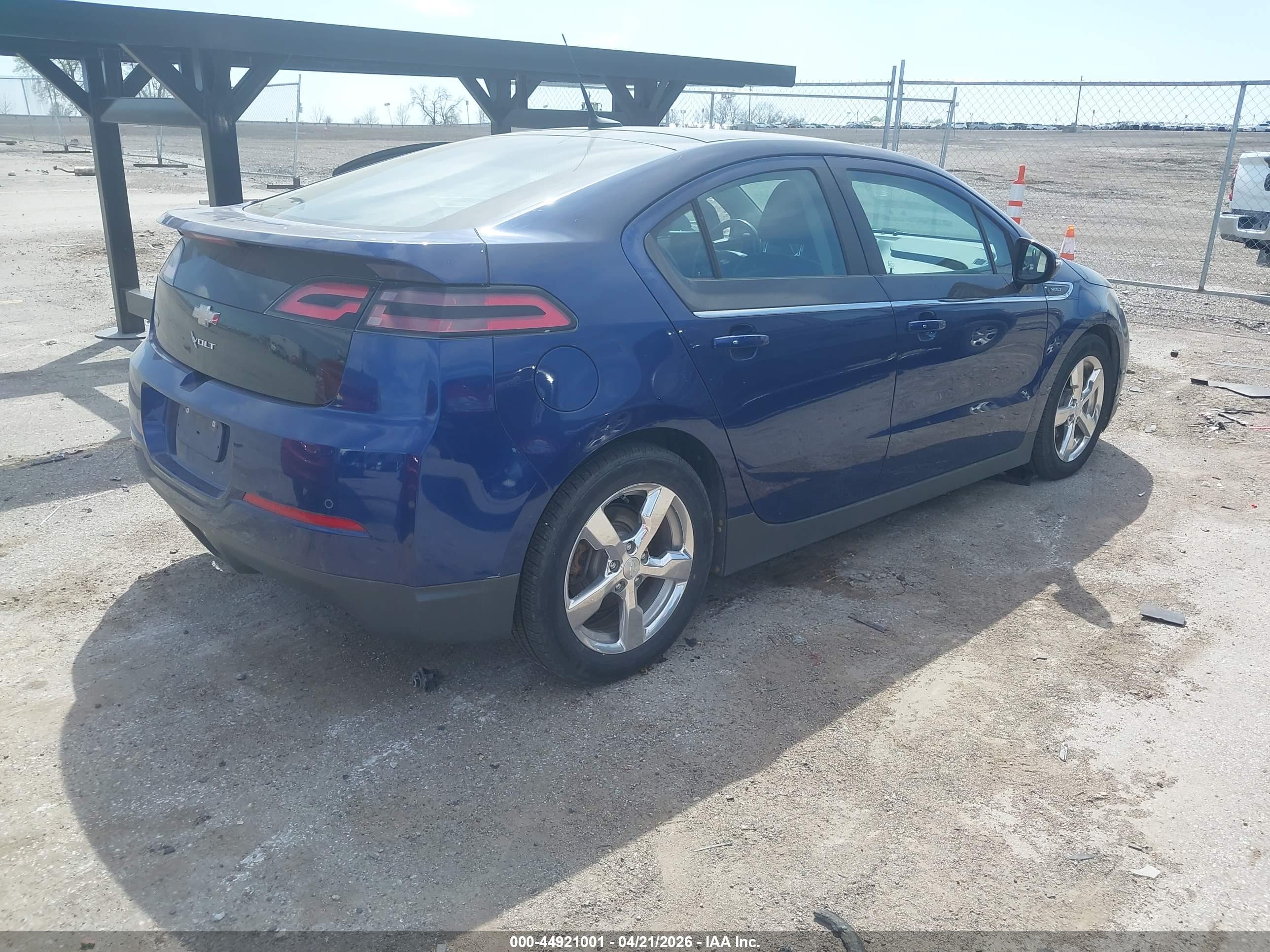 CHEVROLET VOLT image 4