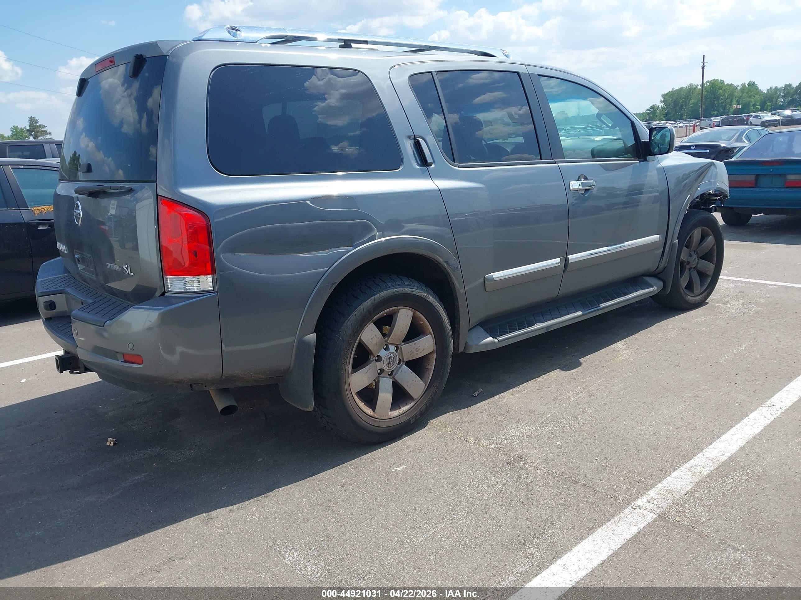 NISSAN ARMADA image 4