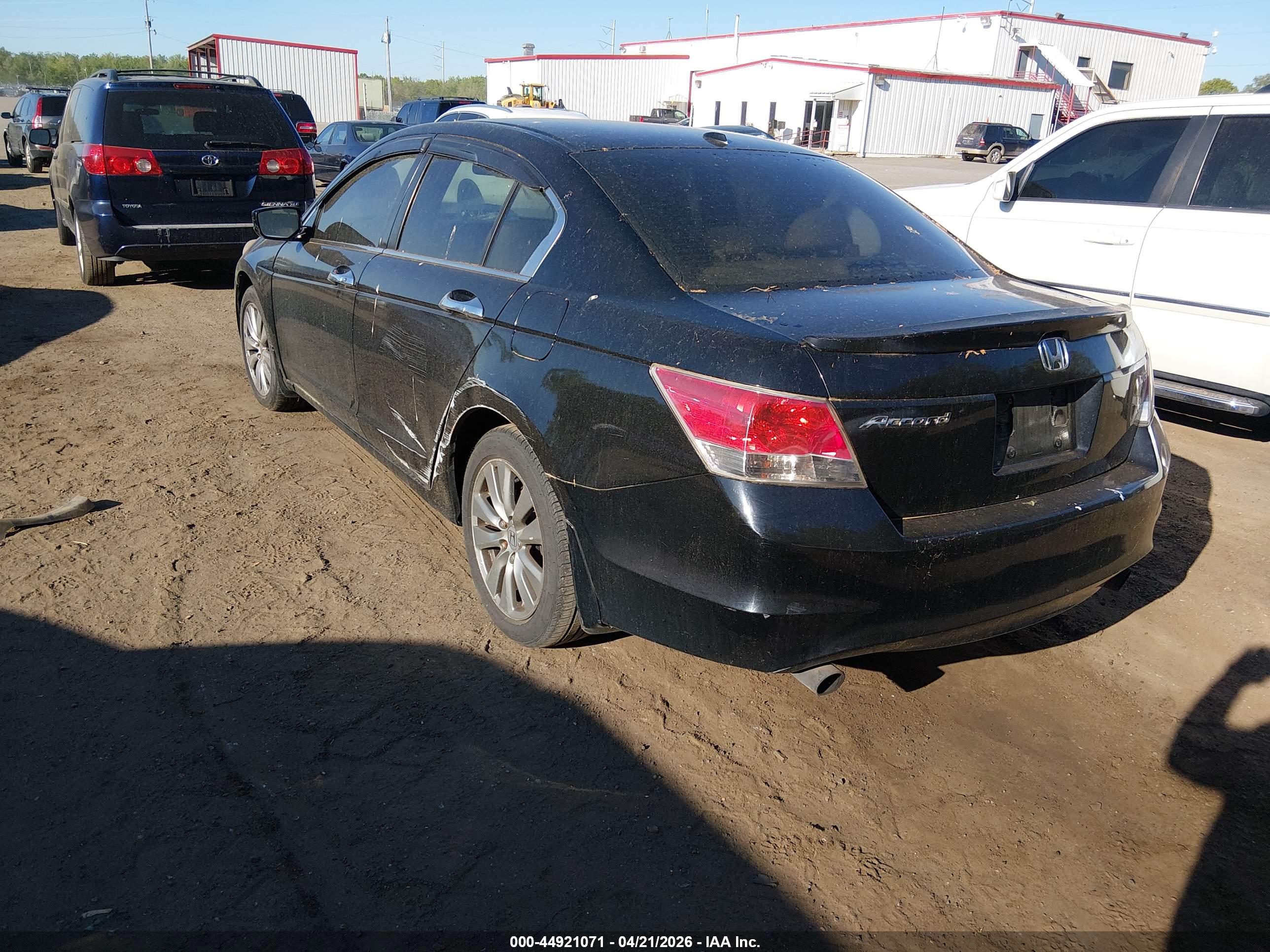 HONDA ACCORD image 3