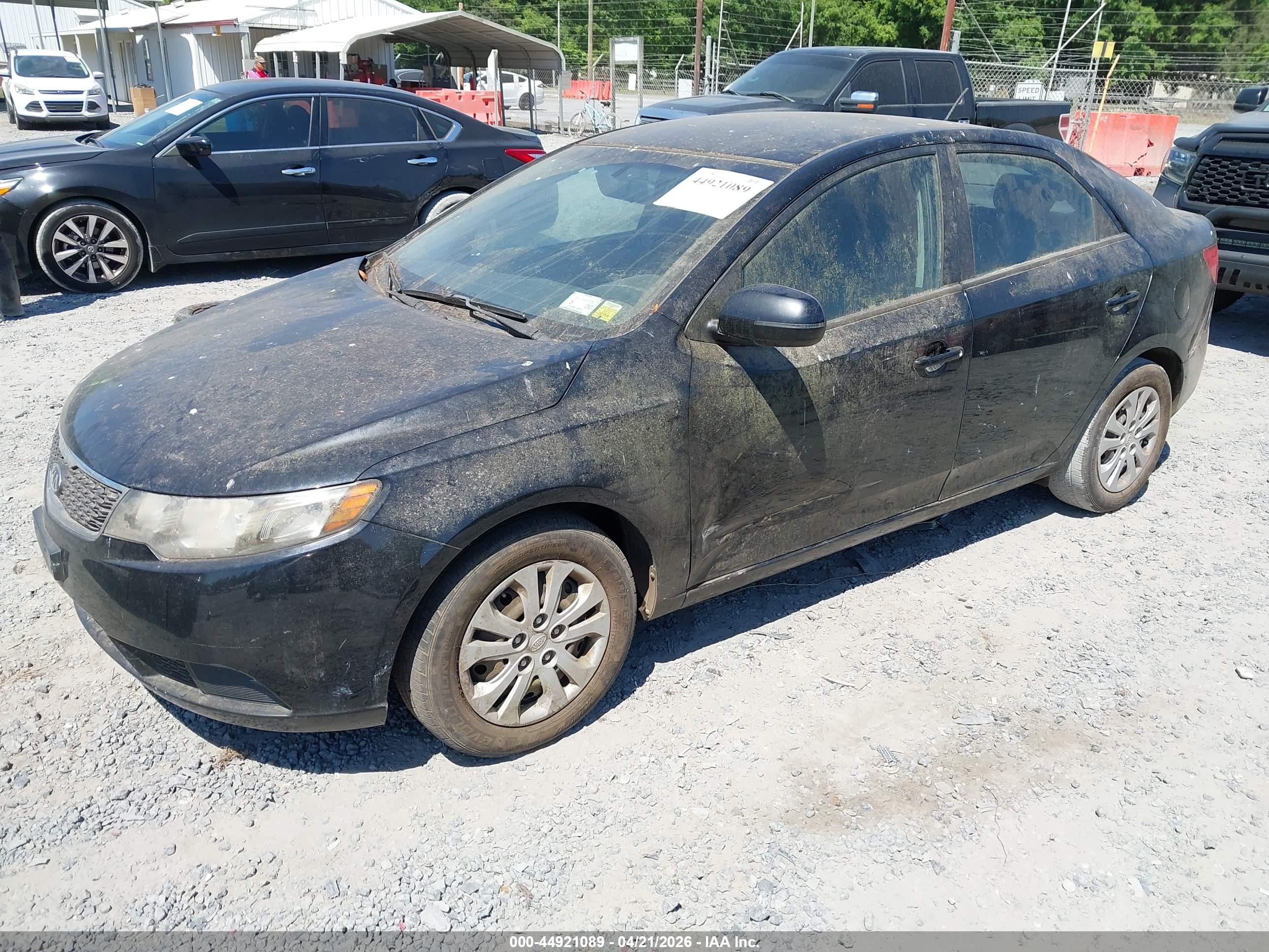 KIA FORTE image 2