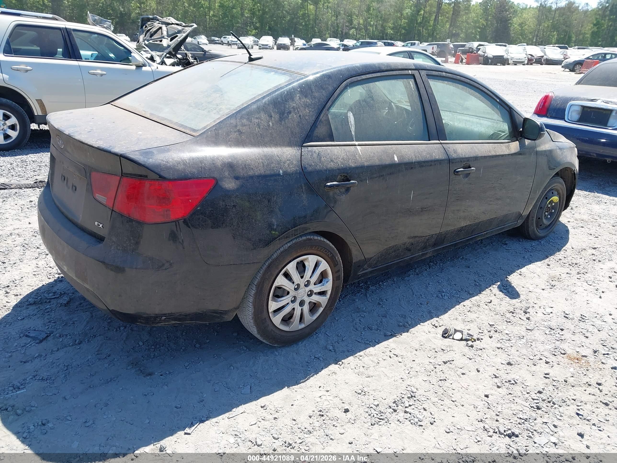 KIA FORTE image 4