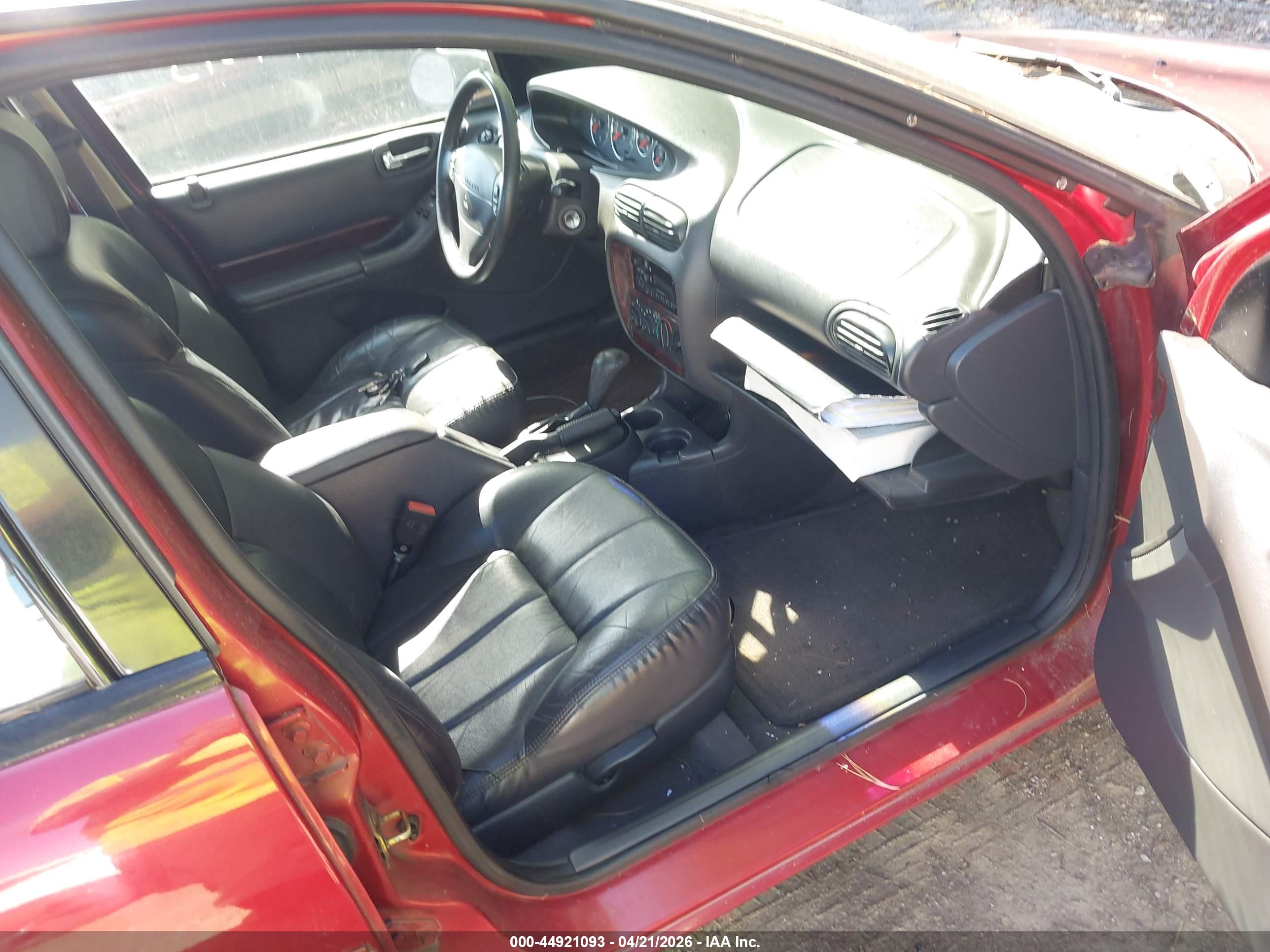 CHRYSLER CIRRUS image 5
