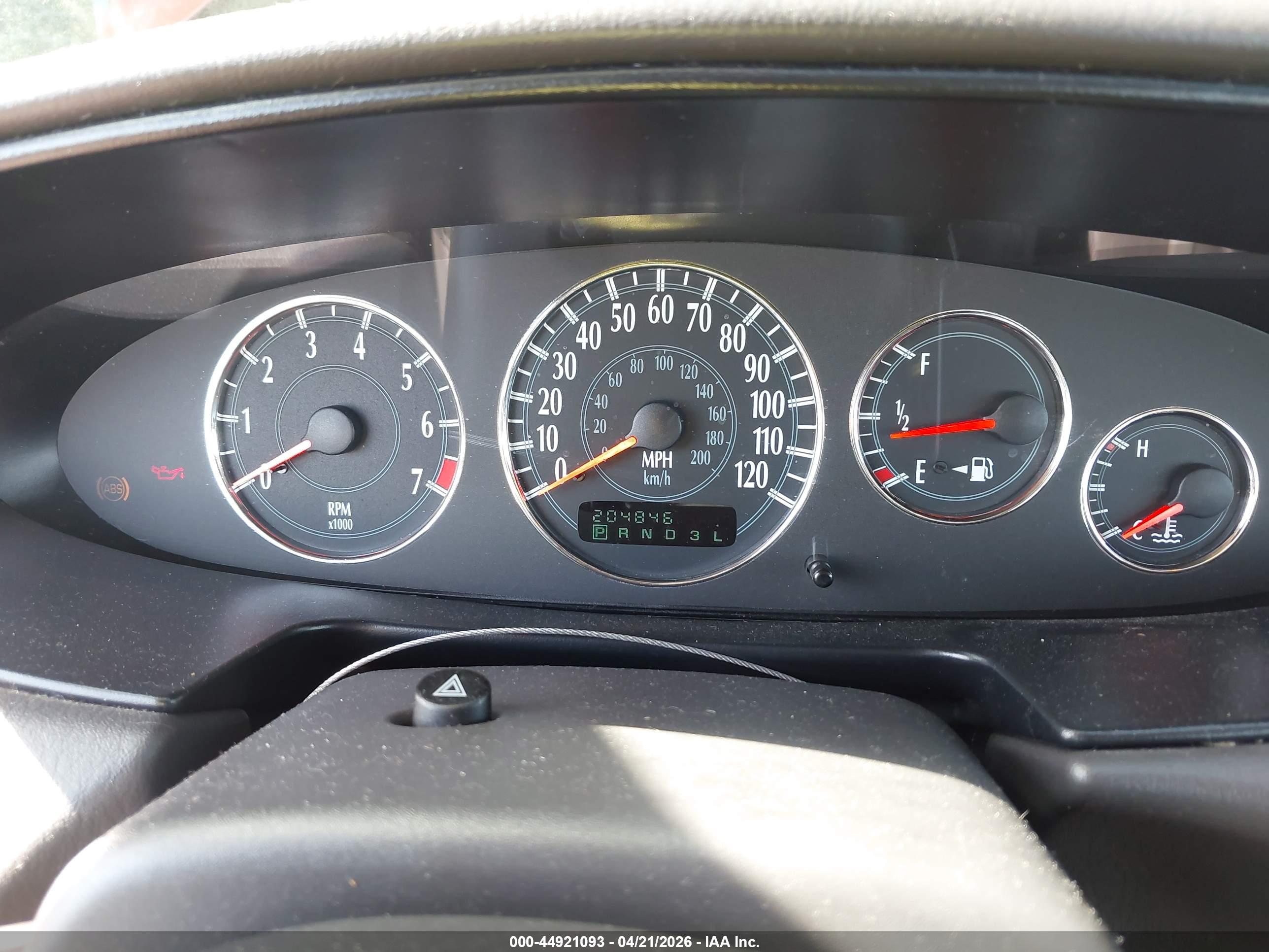 CHRYSLER CIRRUS image 7