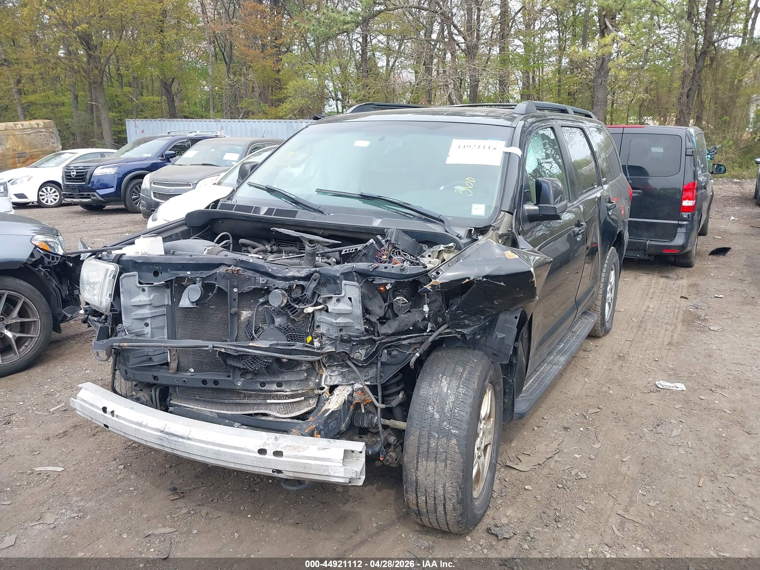 TOYOTA SEQUOIA image 6