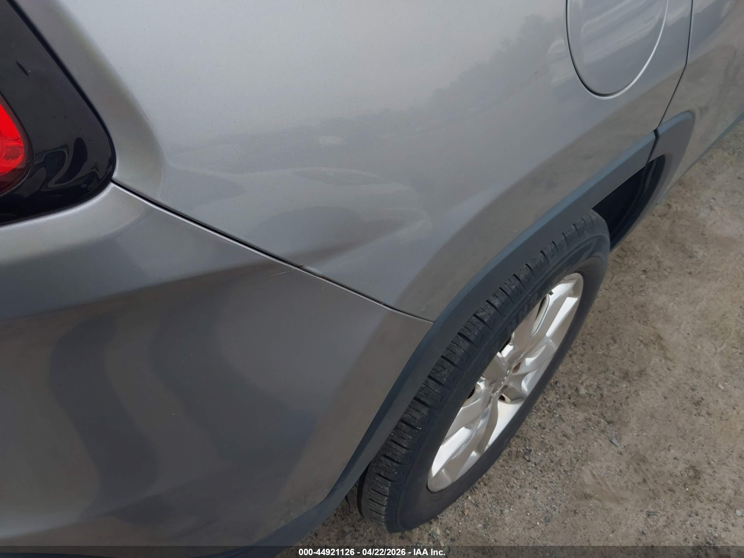 JEEP CHEROKEE image 6