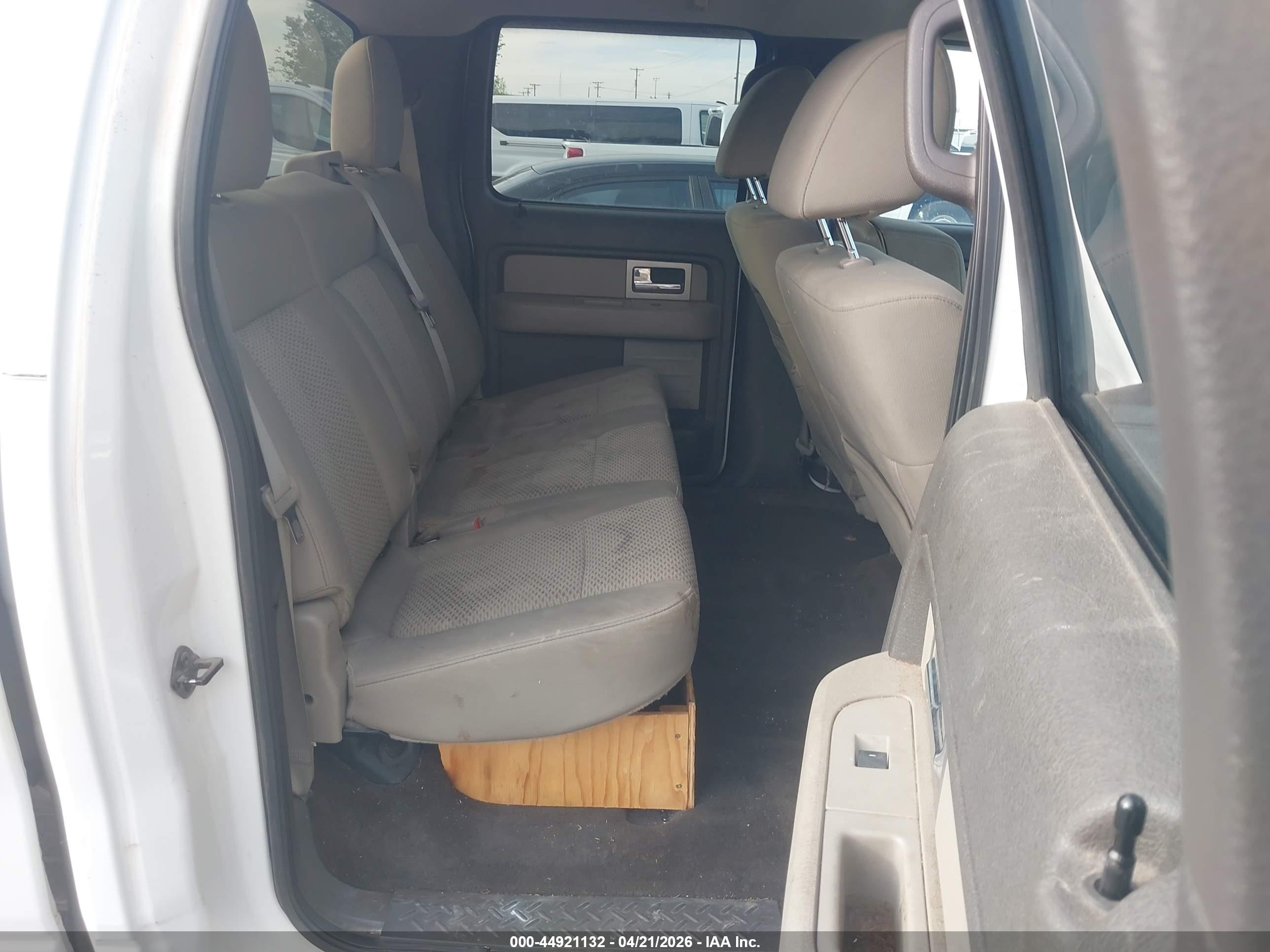 FORD F-150 image 8