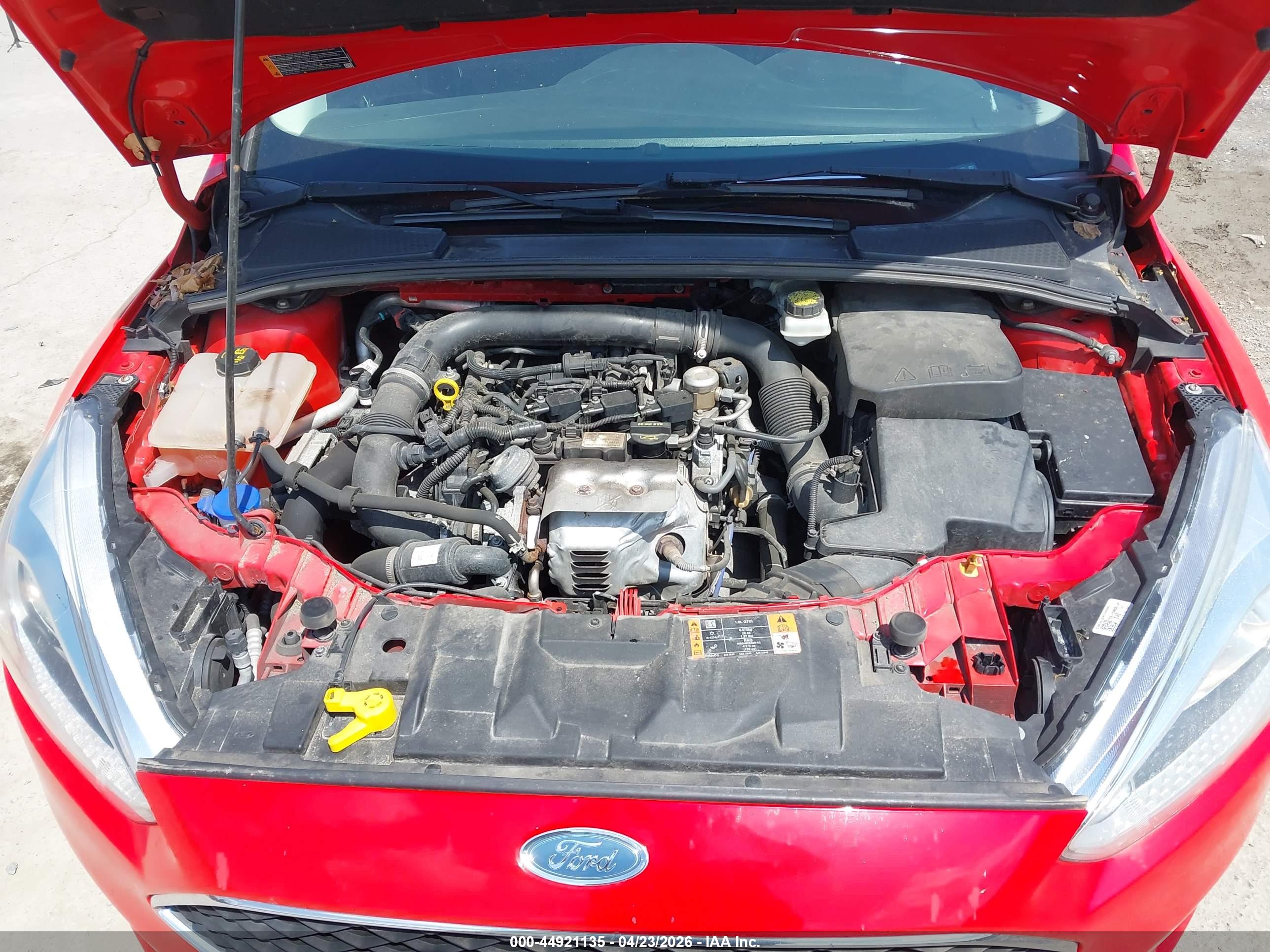 FORD FOCUS image 10