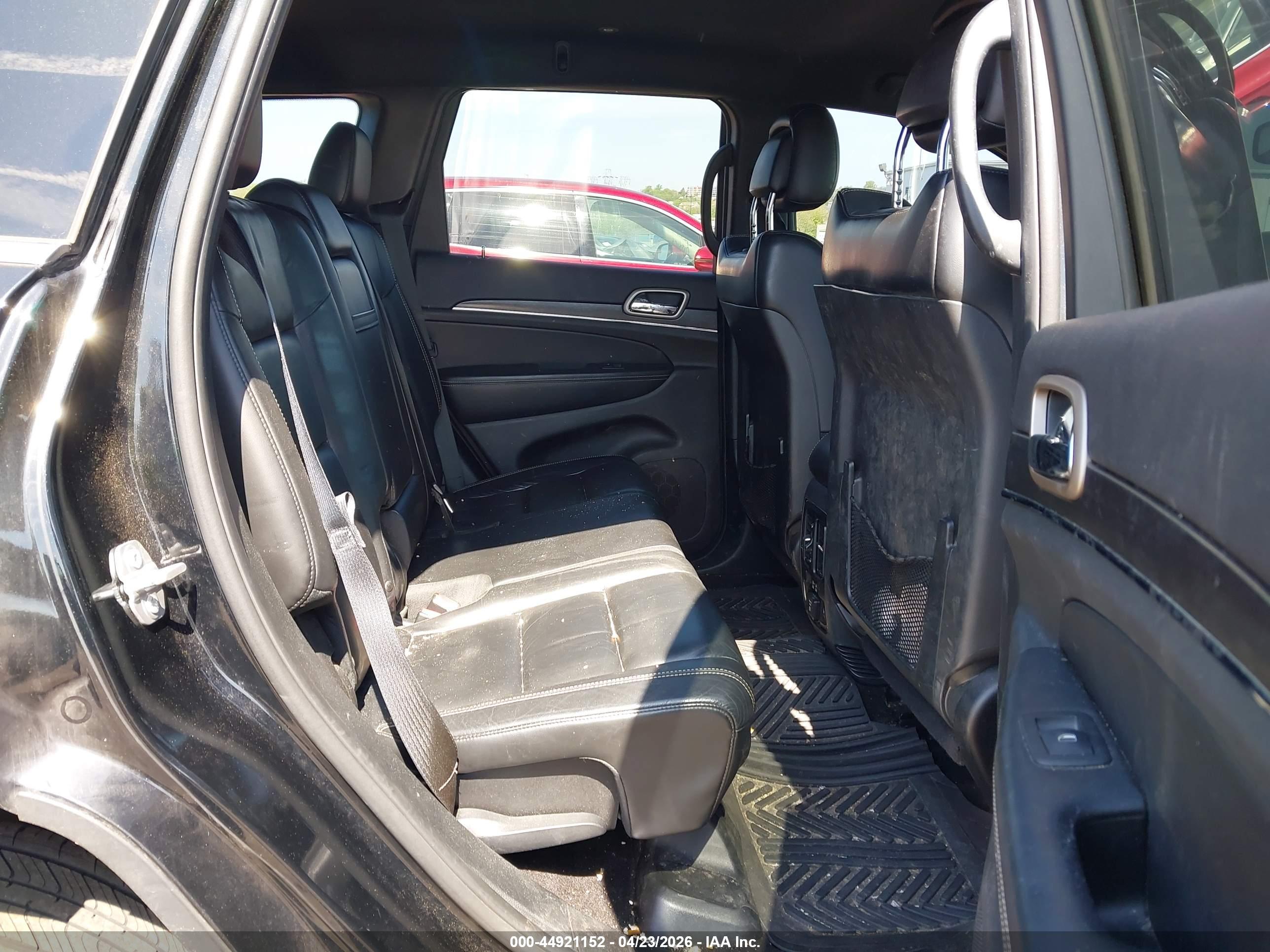 JEEP GRAND image 8