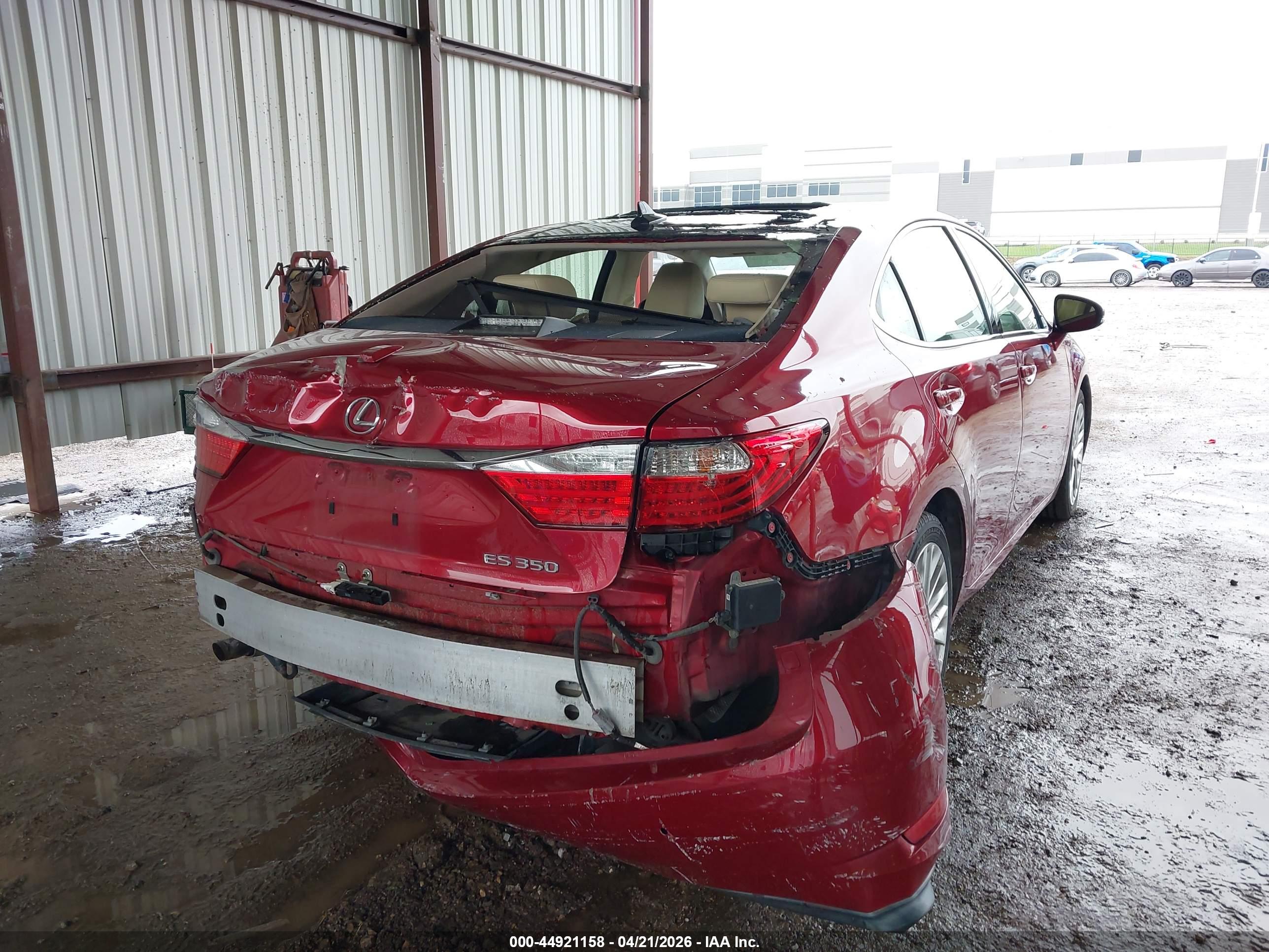 LEXUS ES image 4