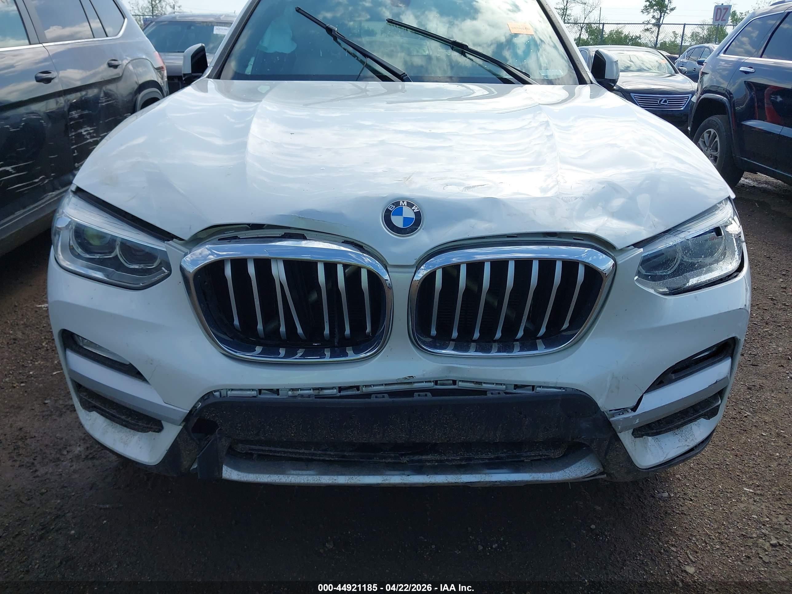 BMW X3 image 6