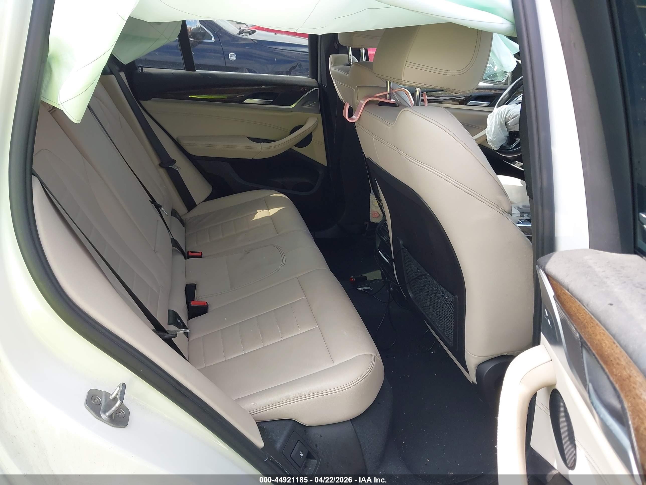 BMW X3 image 8