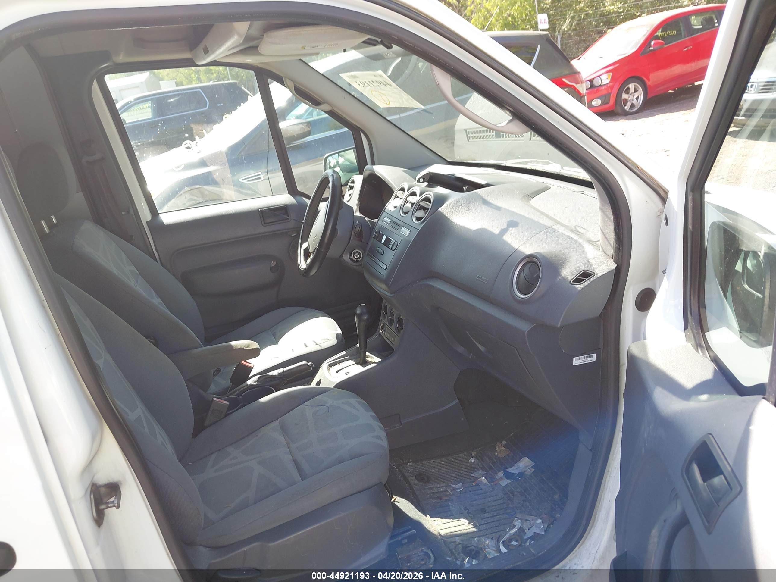 FORD TRANSIT image 5
