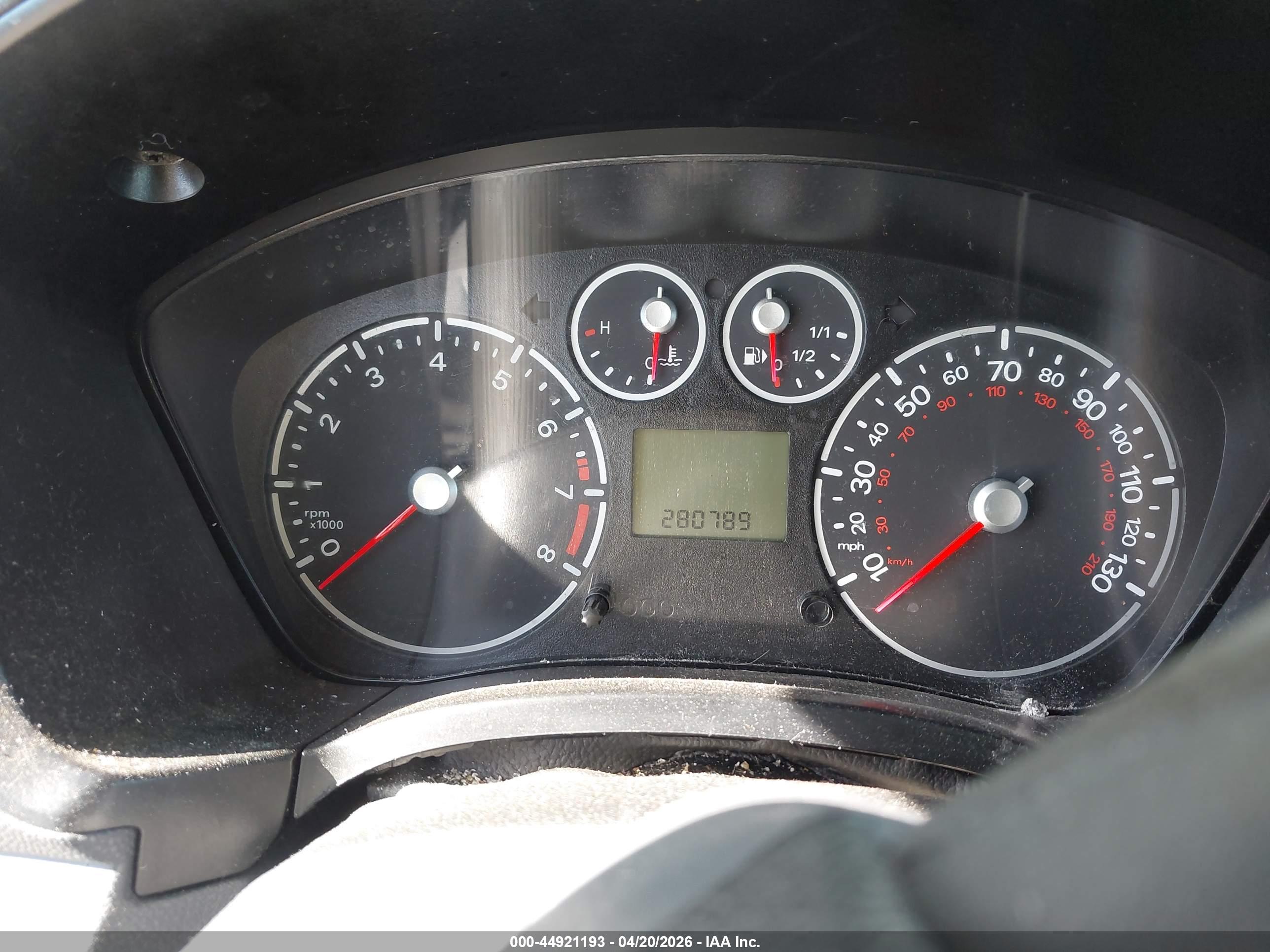 FORD TRANSIT image 7