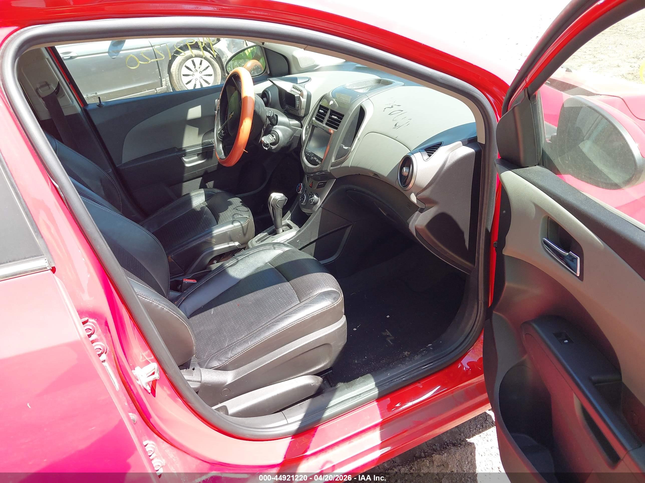 CHEVROLET SONIC image 5