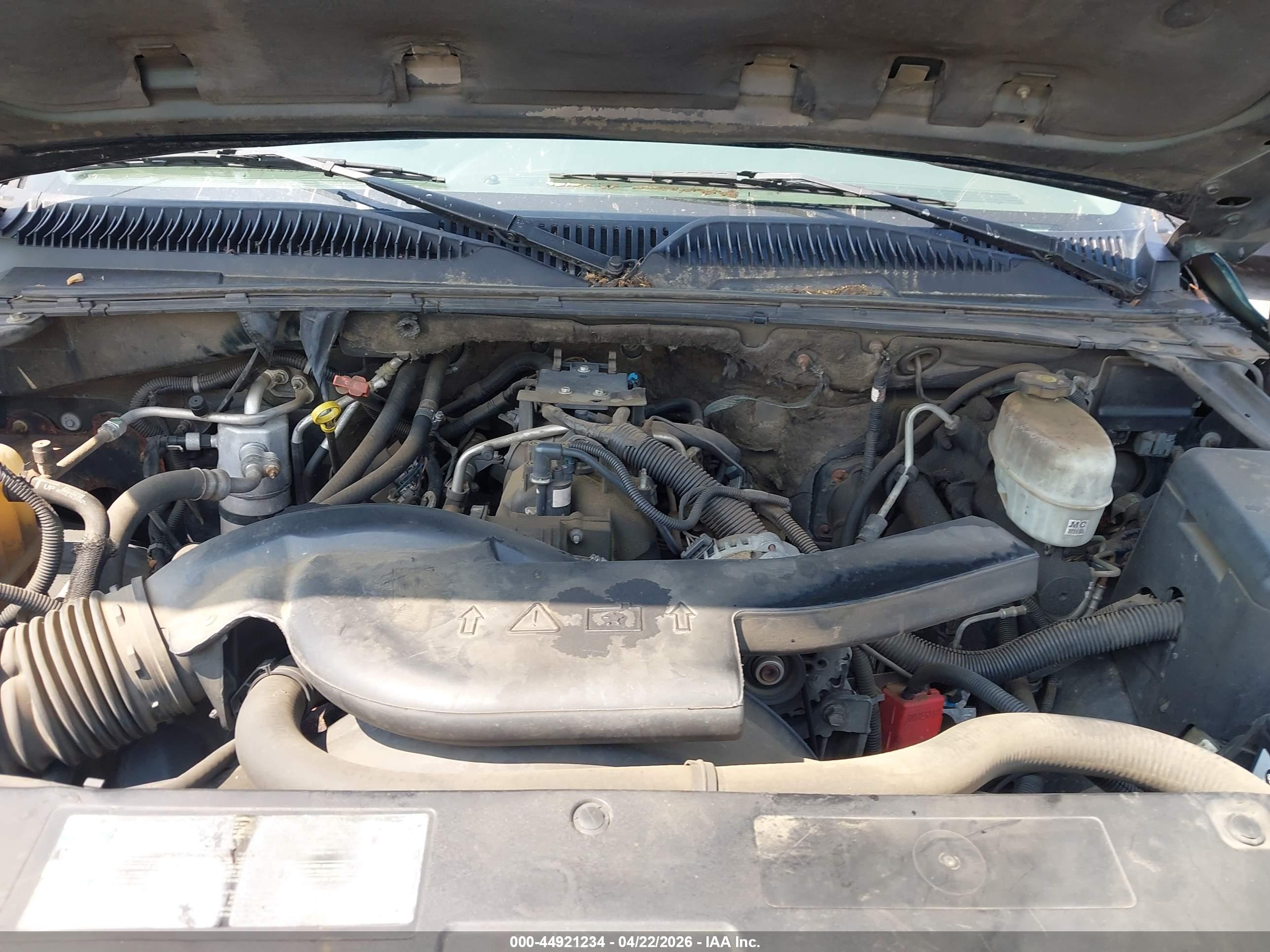 CHEVROLET TAHOE image 10