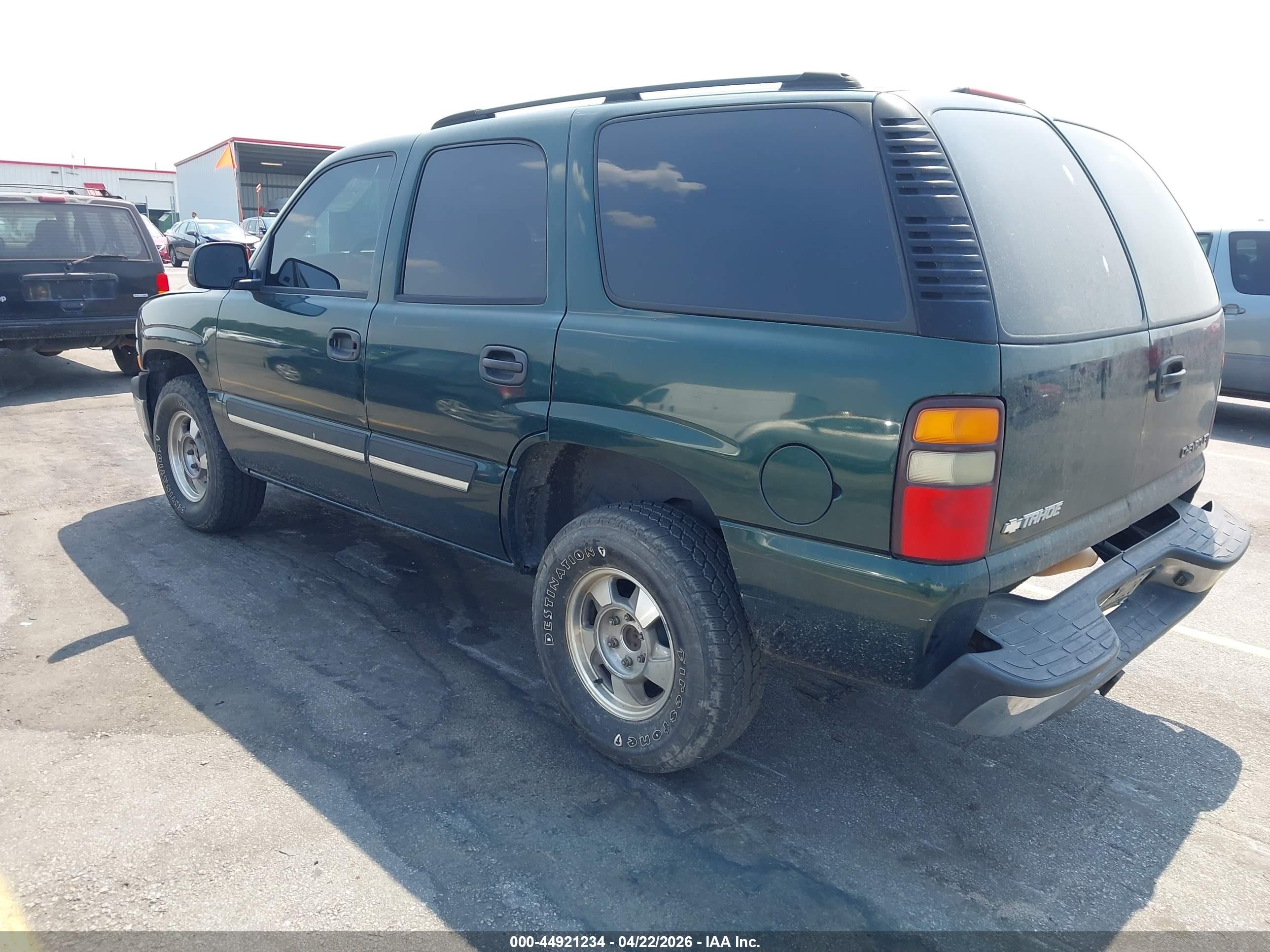 CHEVROLET TAHOE image 3