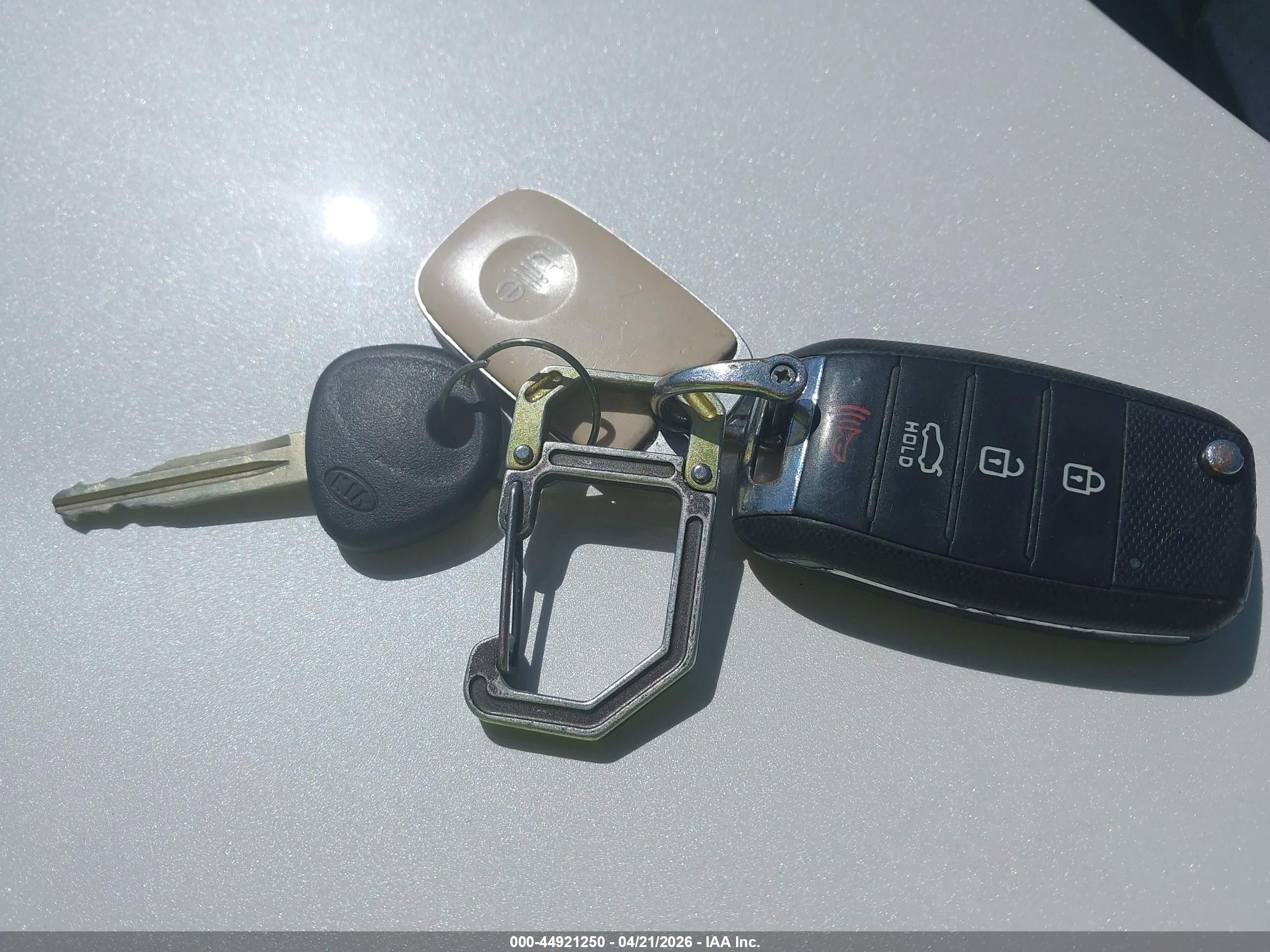 KIA FORTE image 11