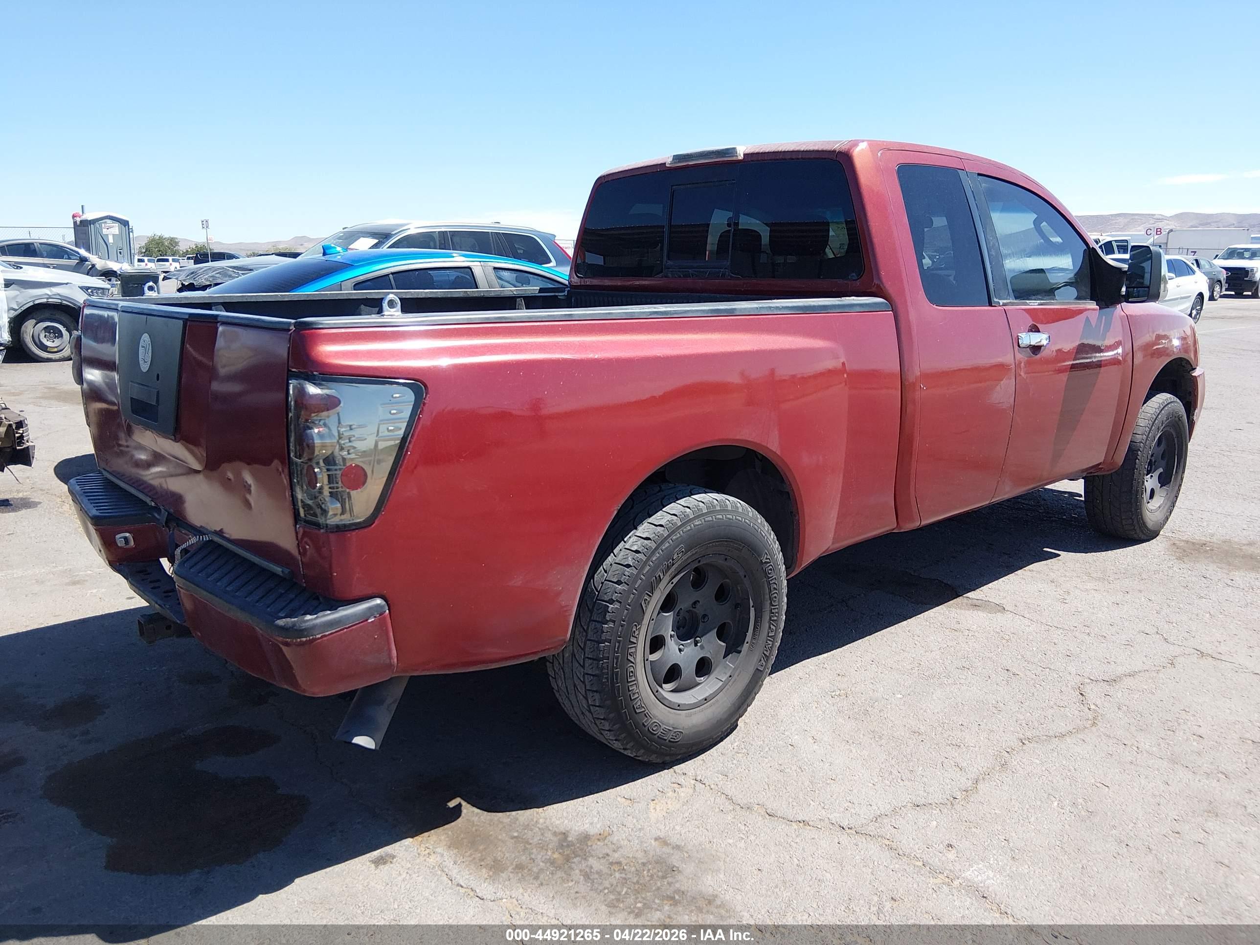 NISSAN TITAN image 4
