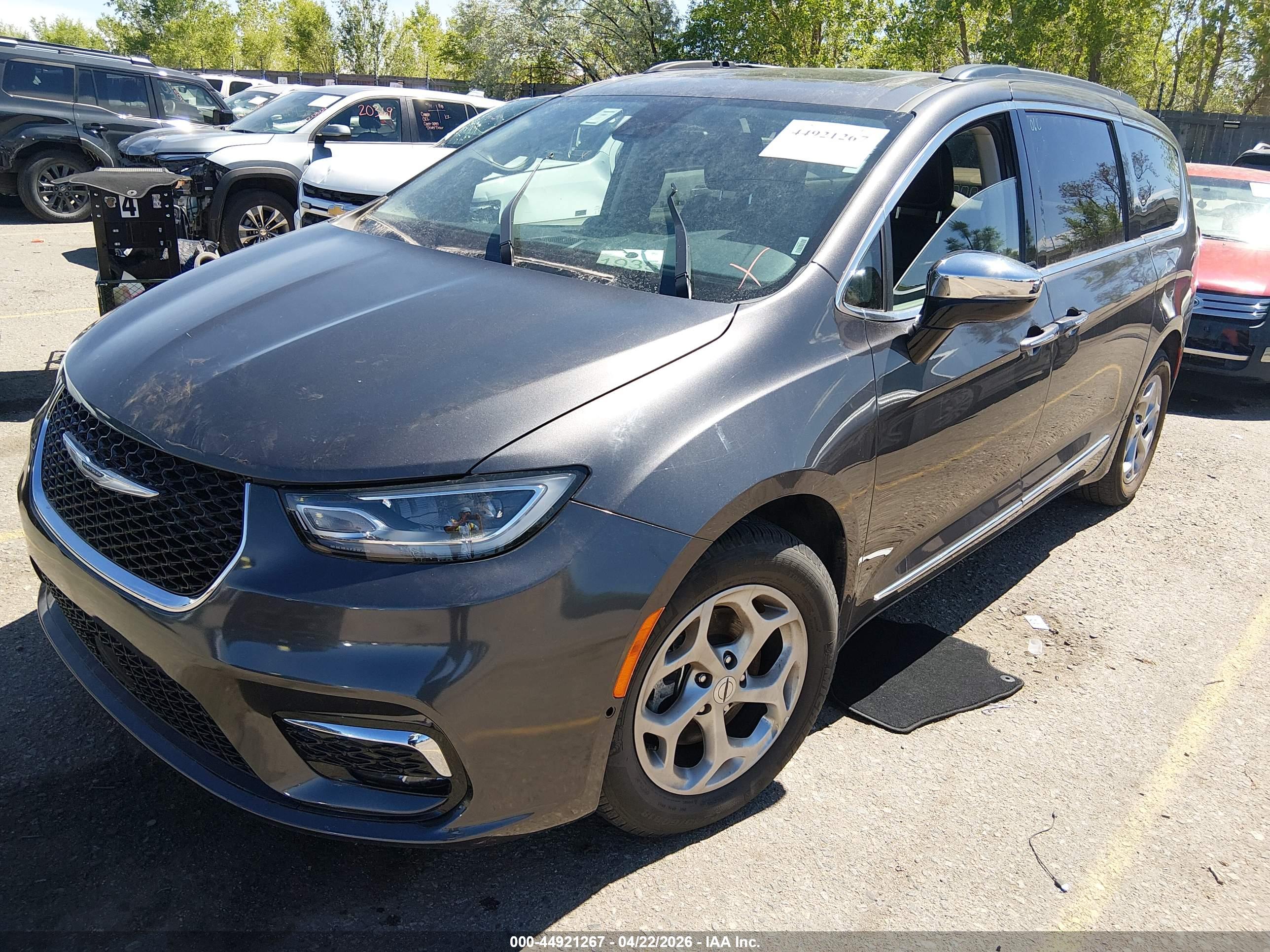 CHRYSLER PACIFICA image 2