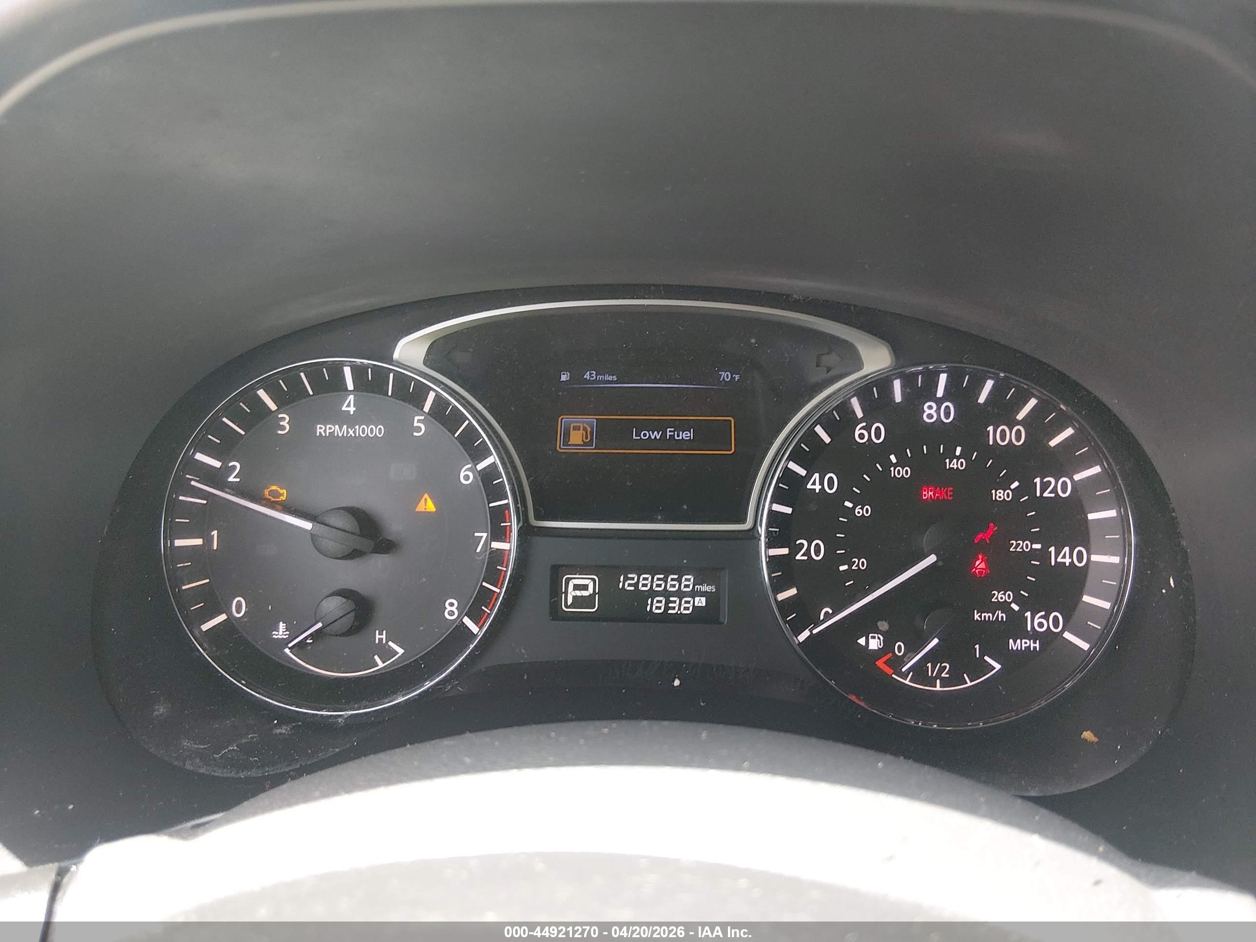 NISSAN PATHFINDER image 7