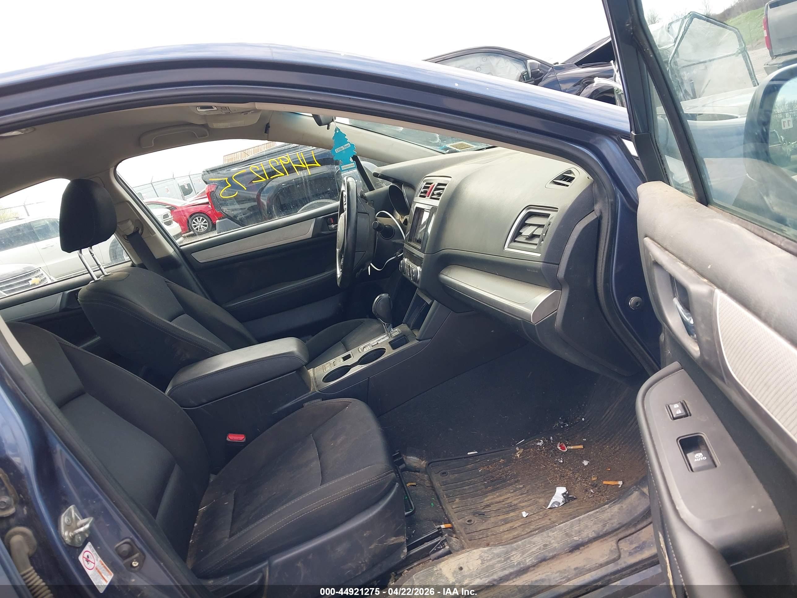 SUBARU LEGACY image 5