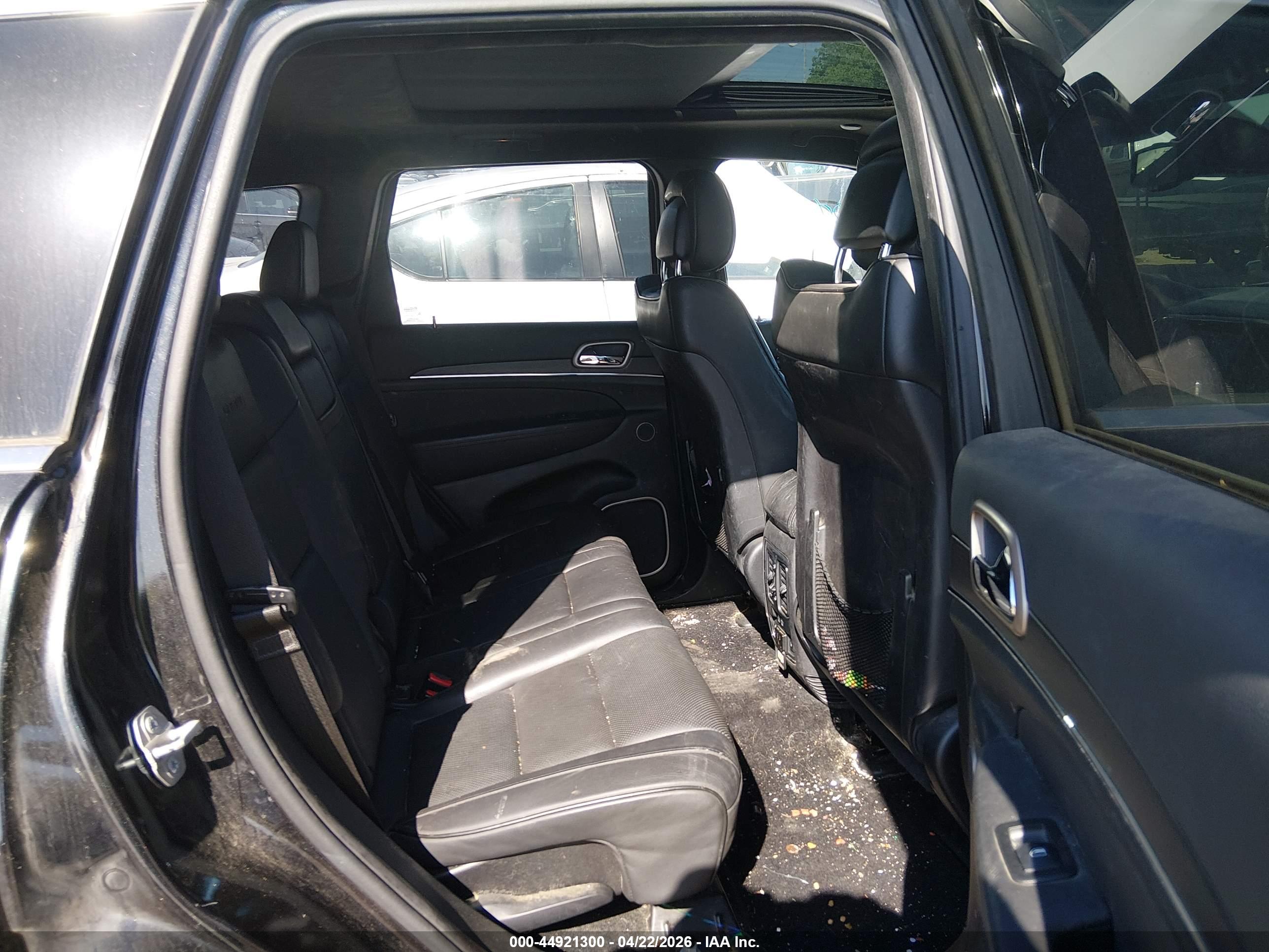 JEEP GRAND image 8