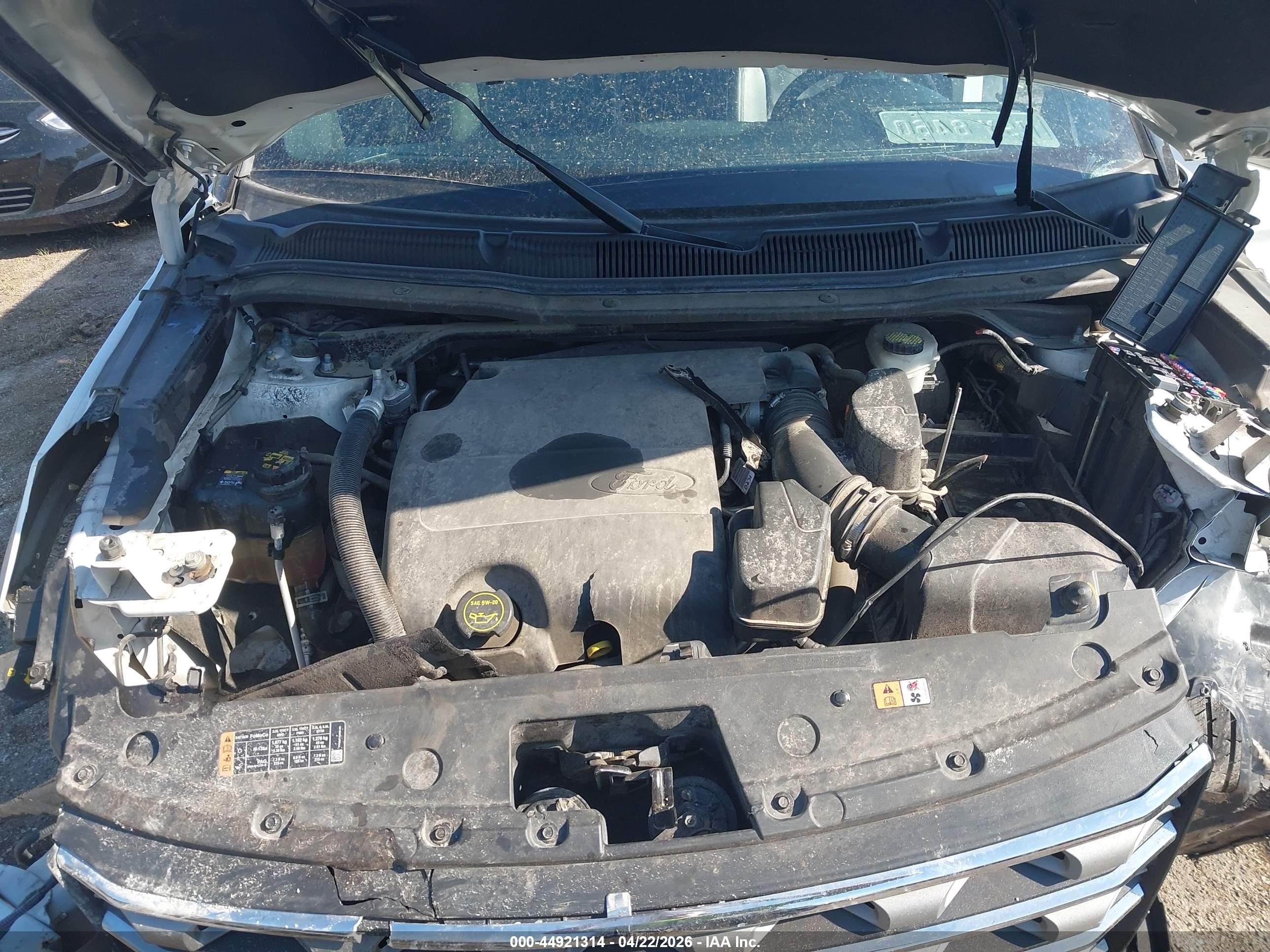 FORD EXPLORER image 10