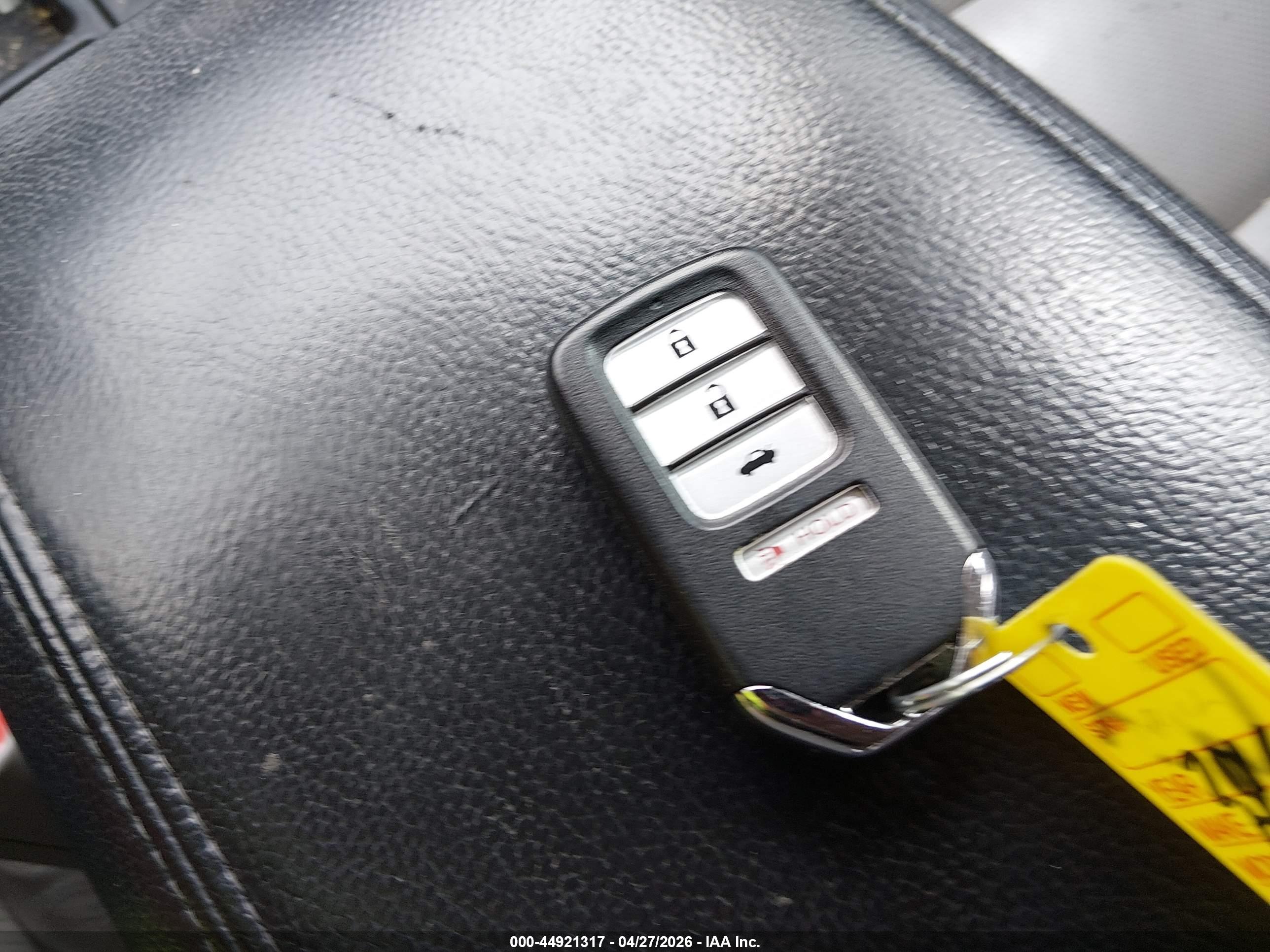 HONDA CR-V image 11