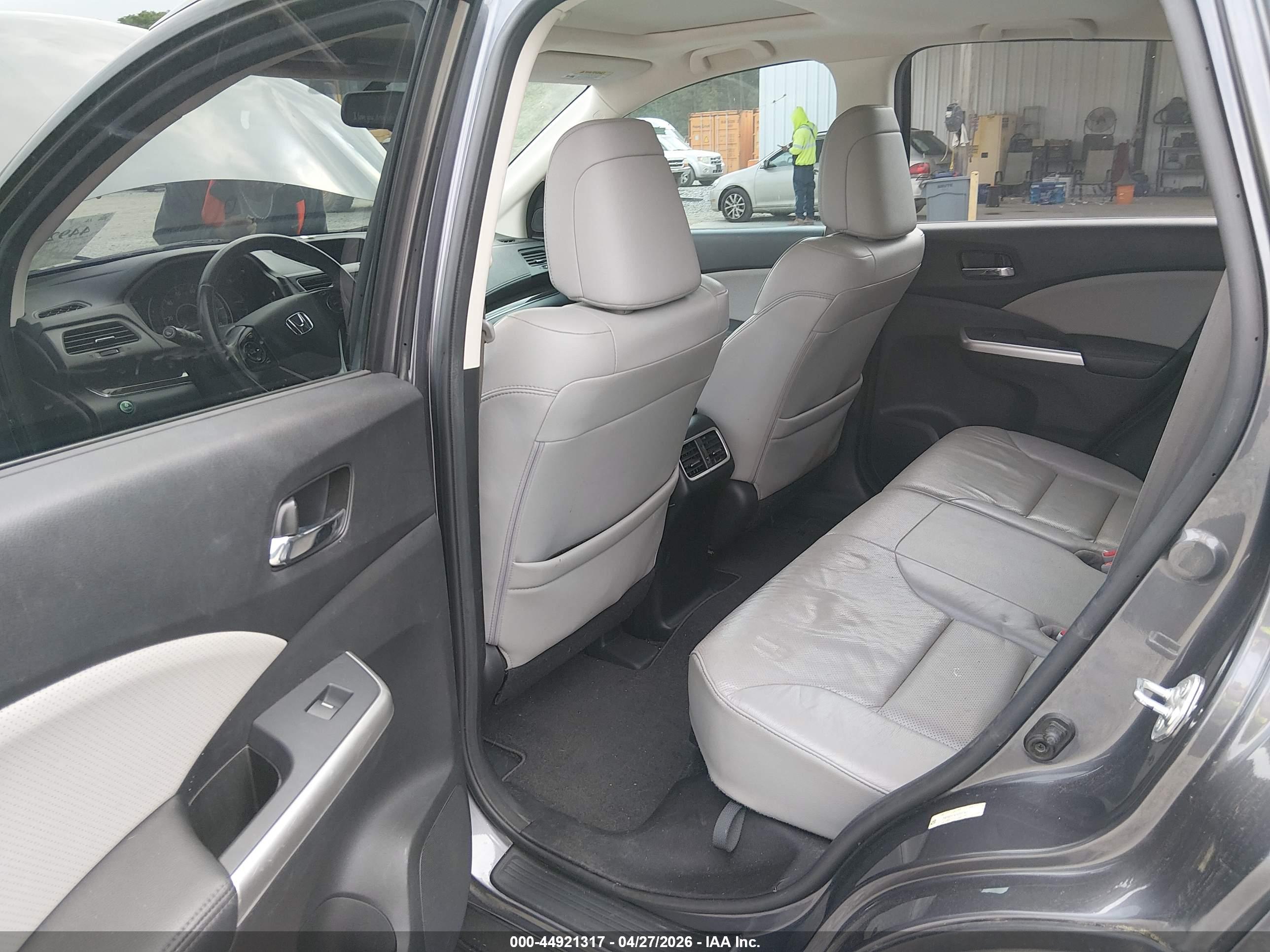 HONDA CR-V image 8