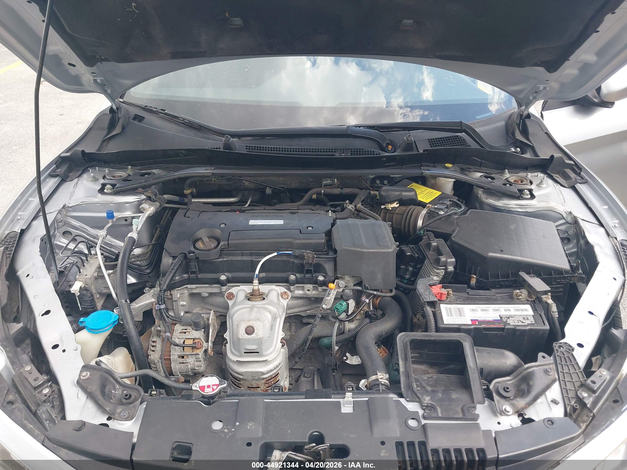 HONDA ACCORD image 10