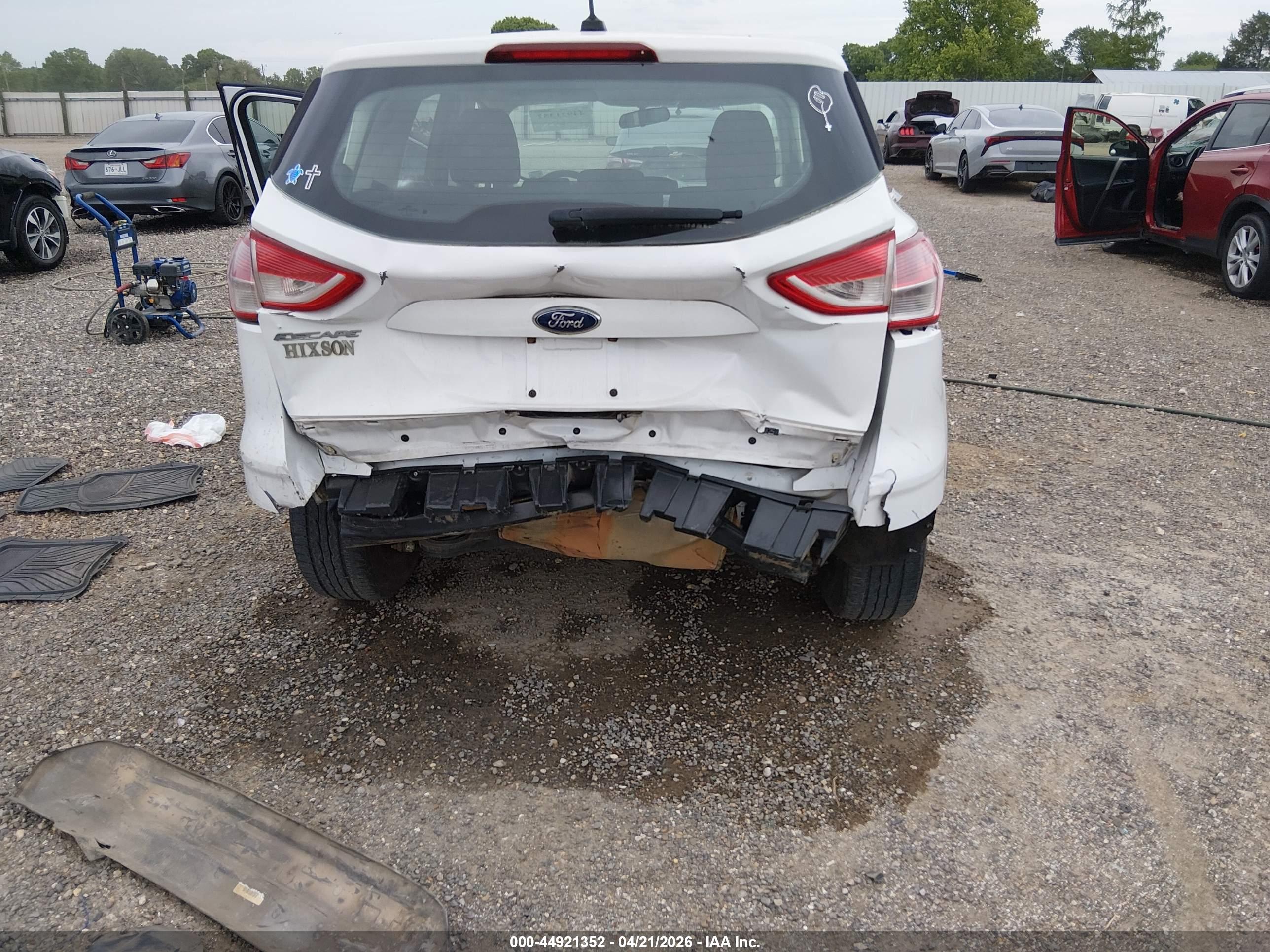 FORD ESCAPE image 6