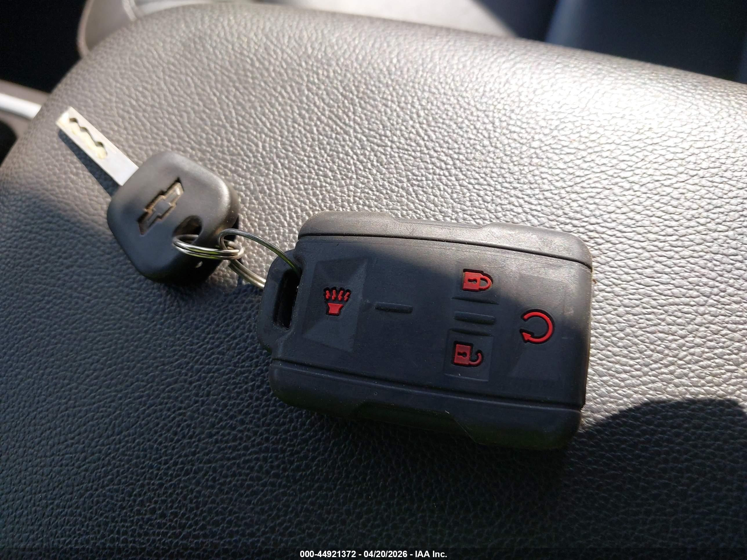 CHEVROLET COLORADO image 11