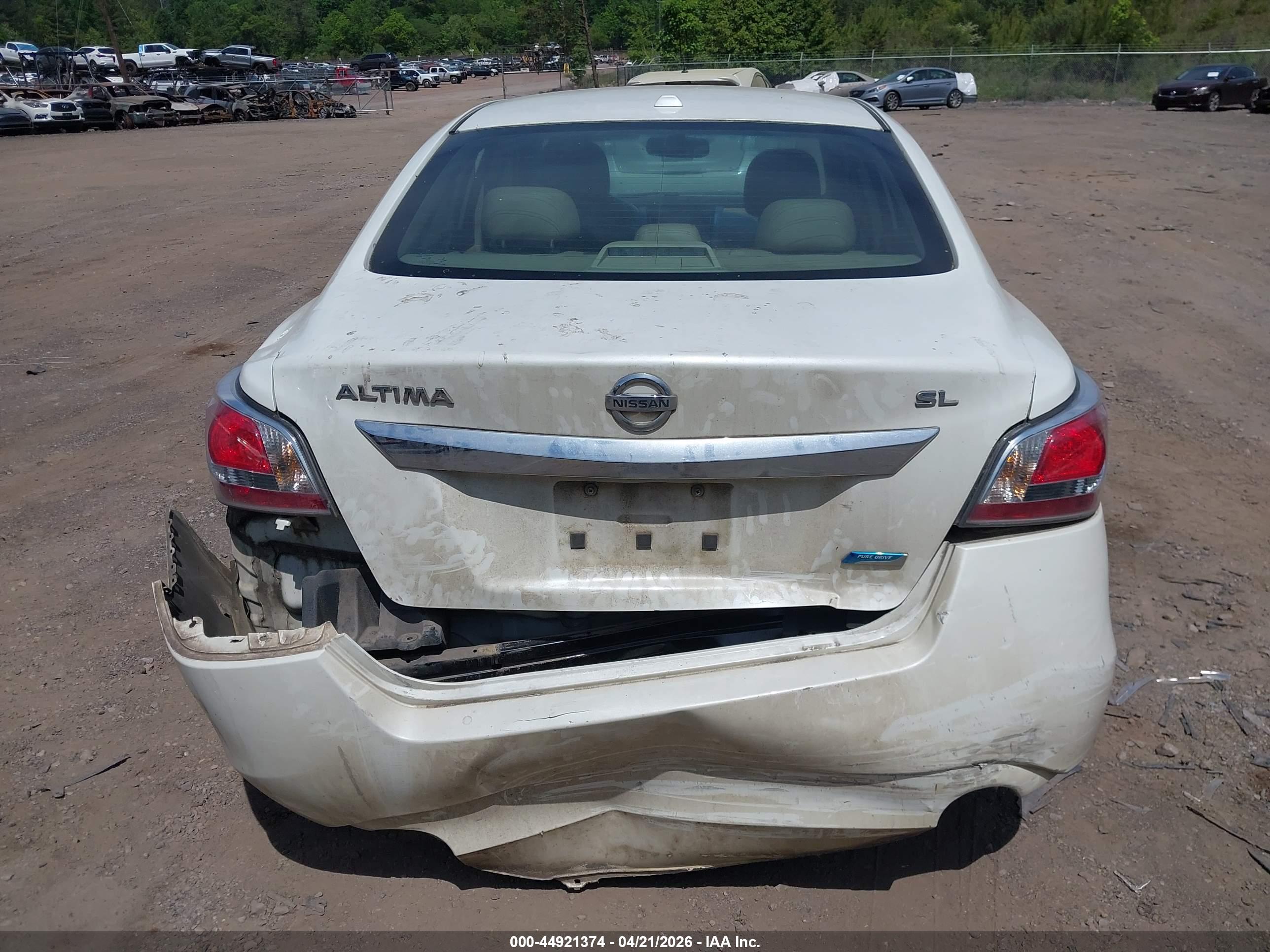 NISSAN ALTIMA image 6