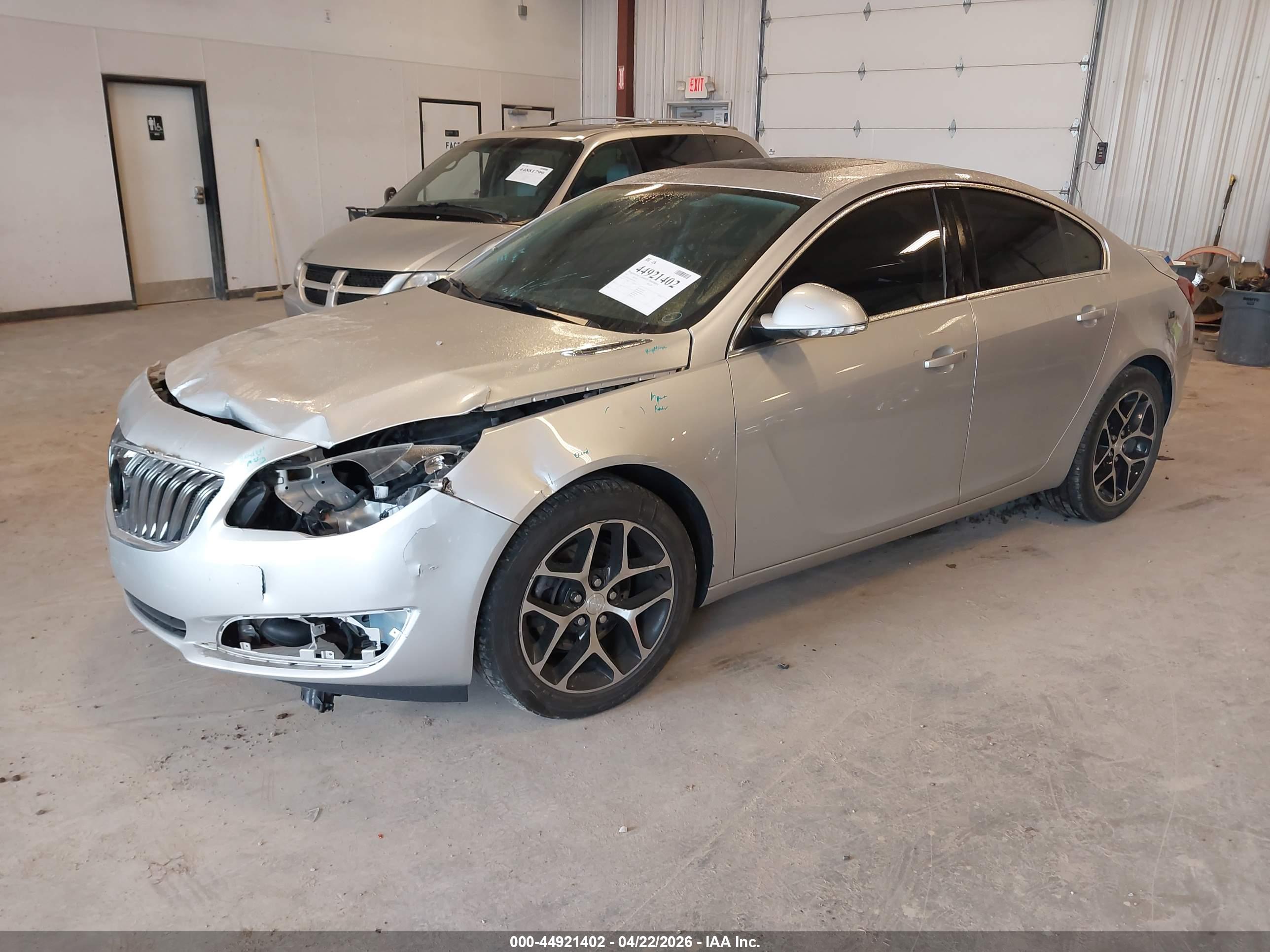 BUICK REGAL image 2