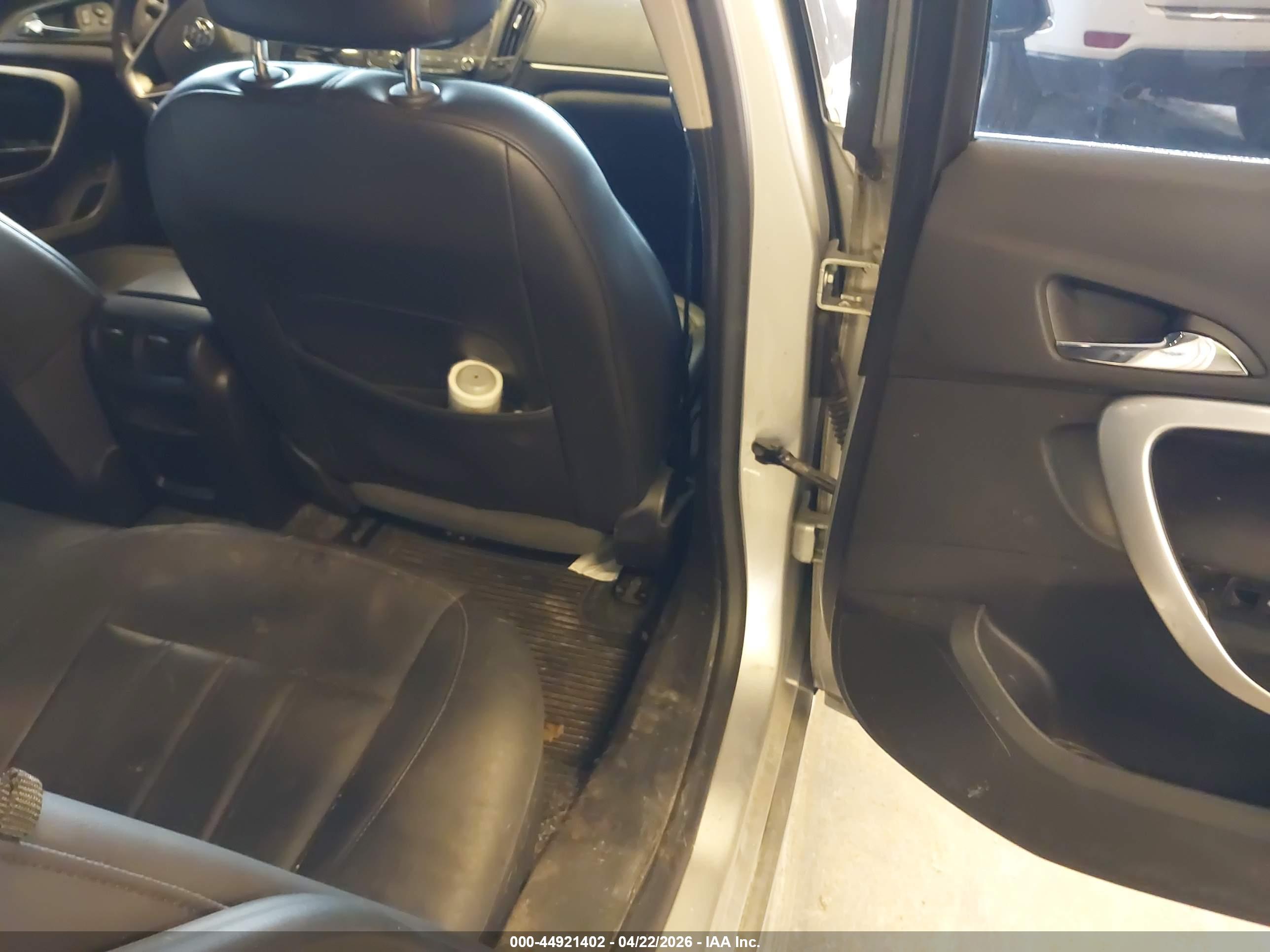 BUICK REGAL image 8