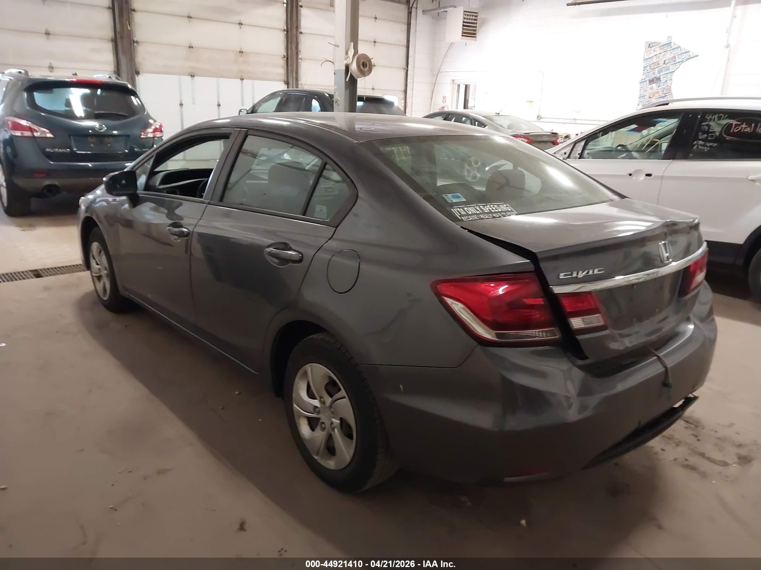 HONDA CIVIC image 3