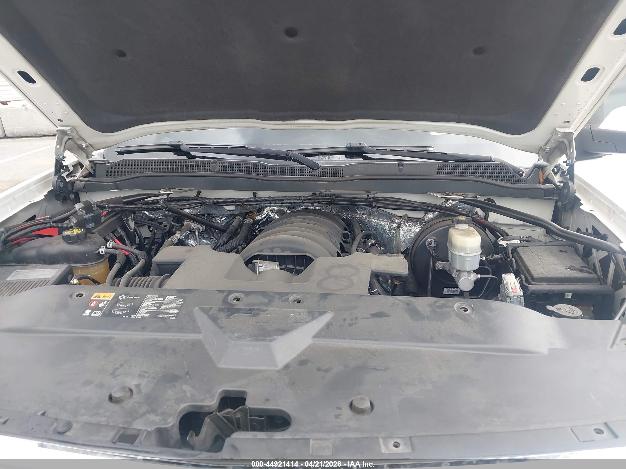 CHEVROLET SILVERADO image 10